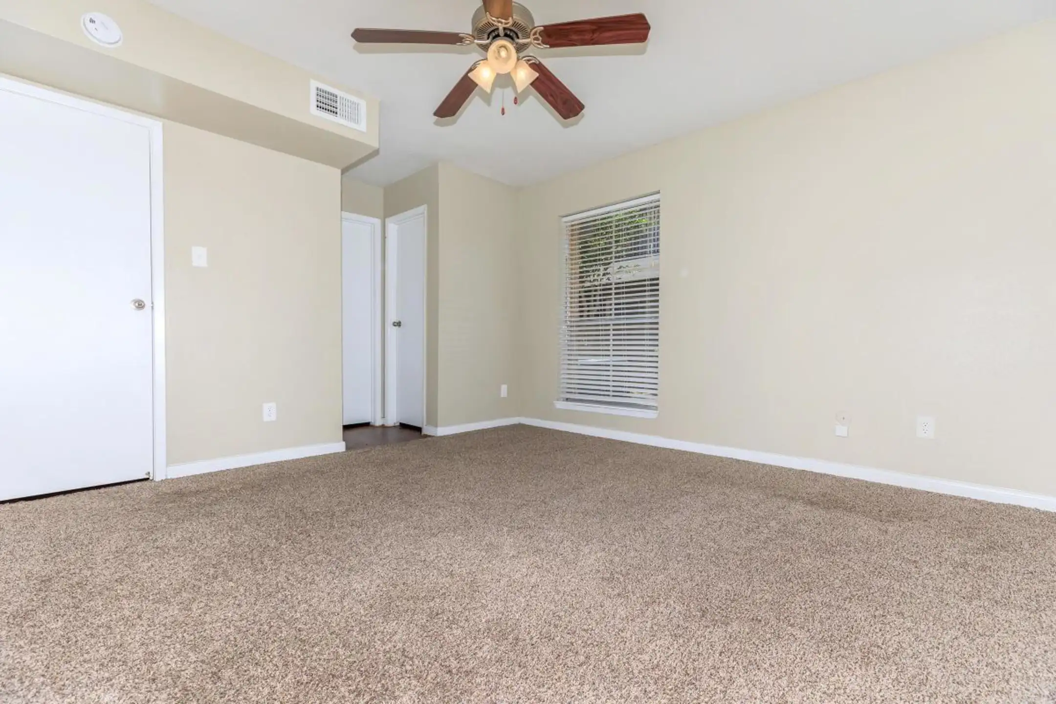 Brentwood Apartments Apartments Lake Jackson, TX 77566