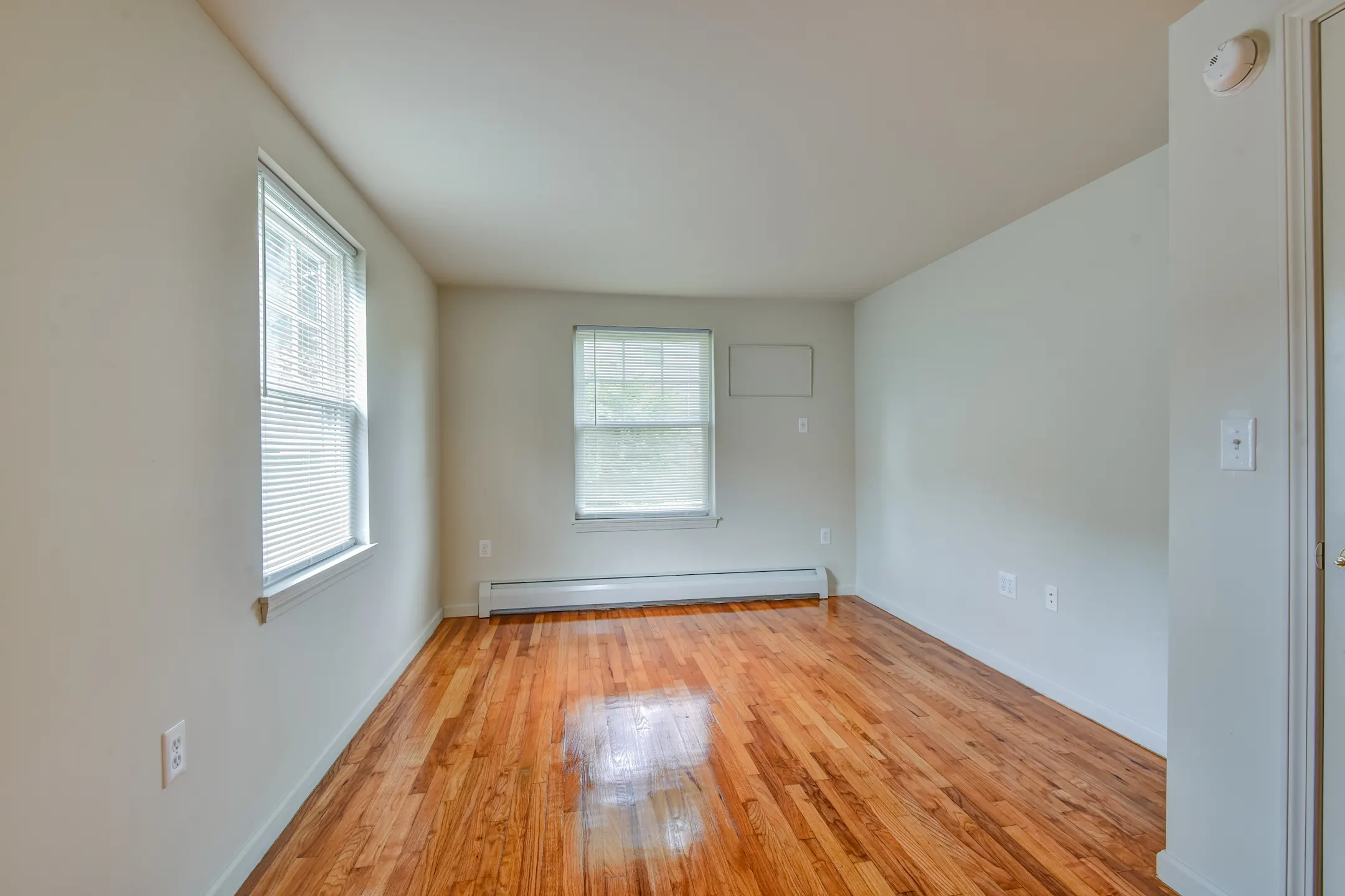 Pride Point Apartments New London, CT 06320