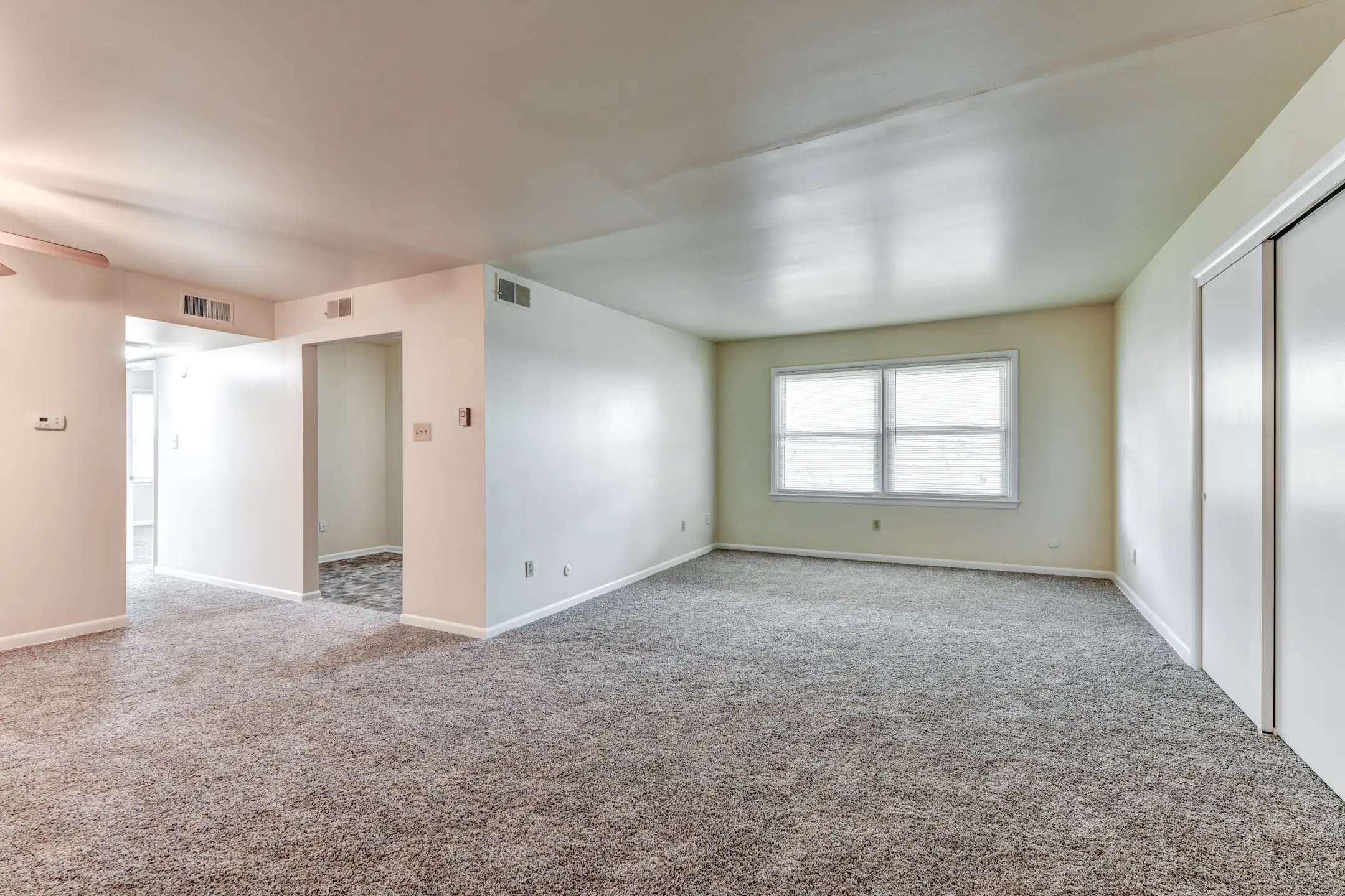 Highland Park Apartments 1149 Columbus Ave Lemoyne, PA Apartments