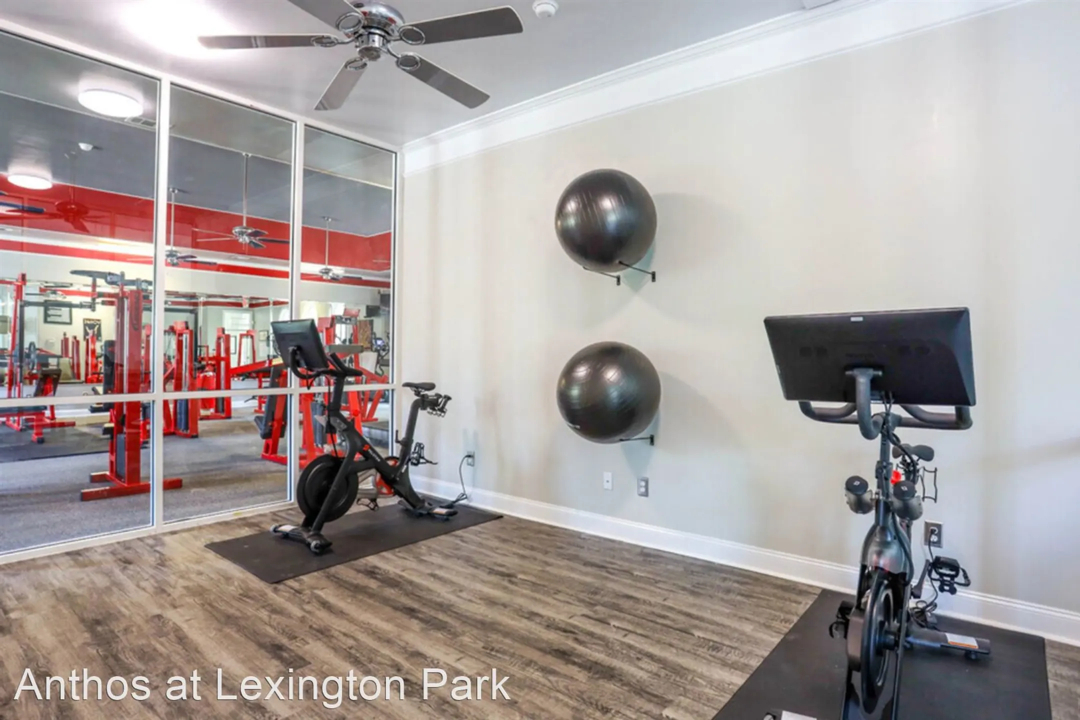 Anthos At Lexington Place Apartment Homes 800 Gunn Rd Centerville