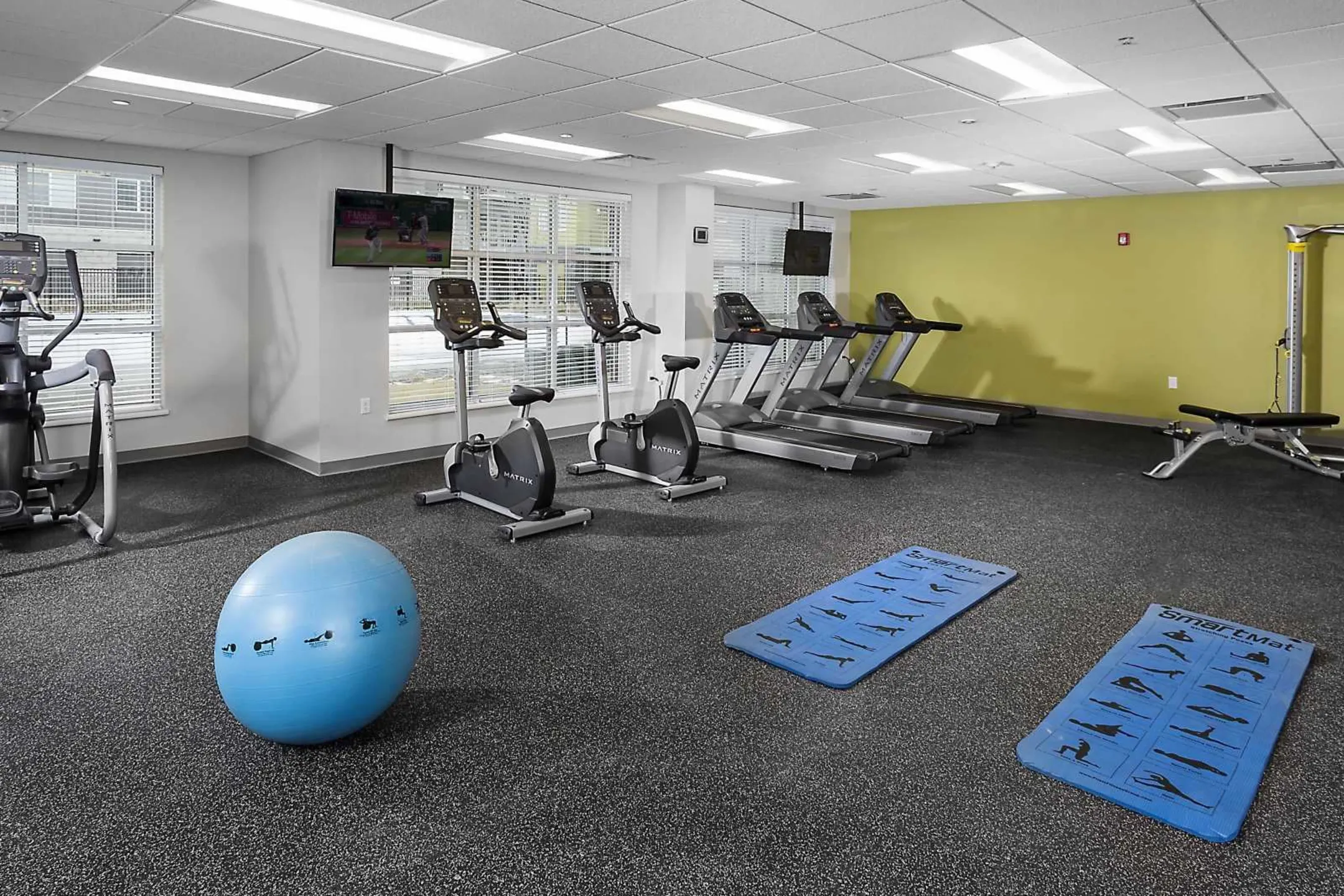Fitness Weight Room - Residences at 62W - Johnston, IA