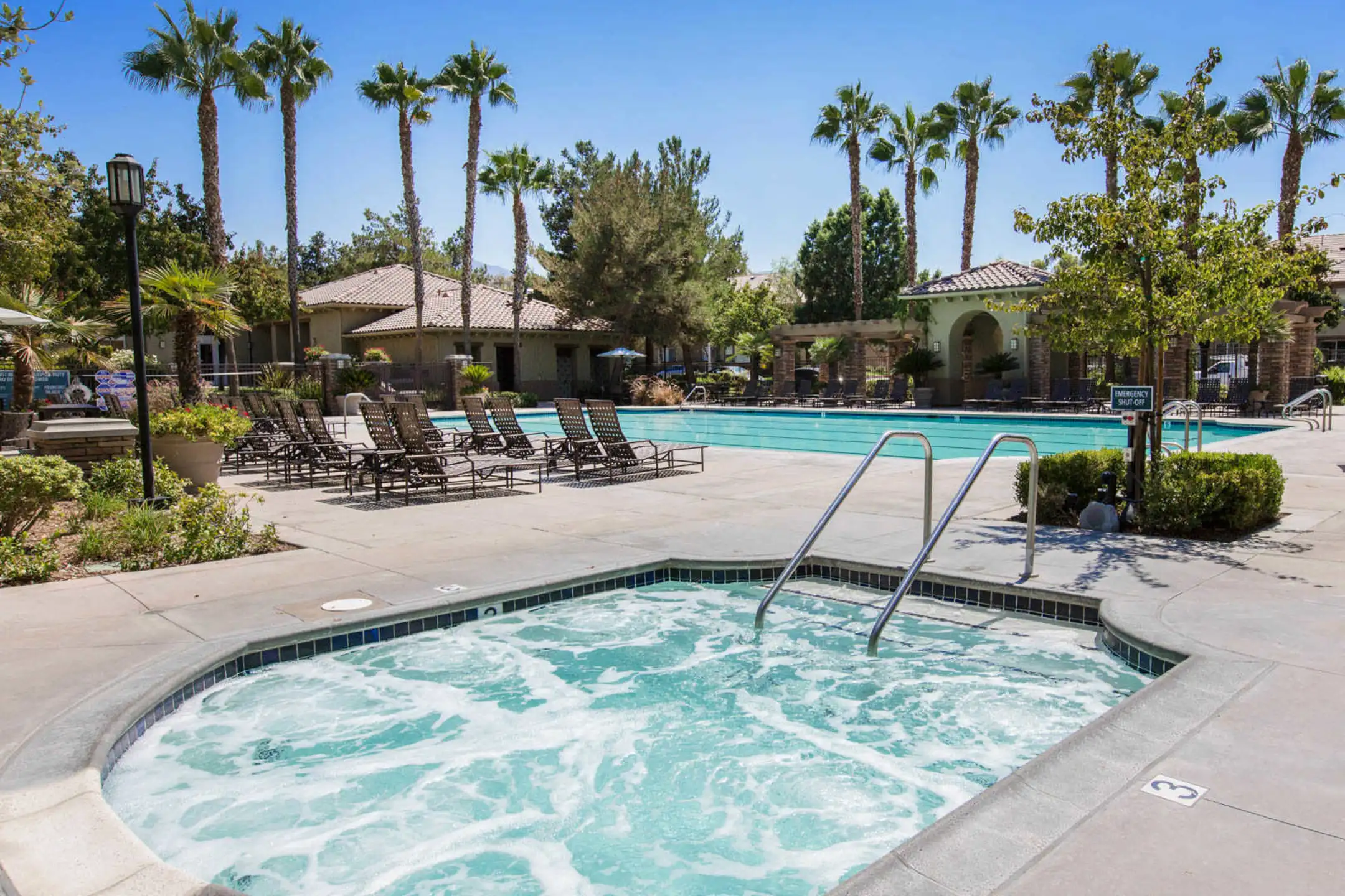 The Oaks Apartments Apartments Canyon Country, CA 91387