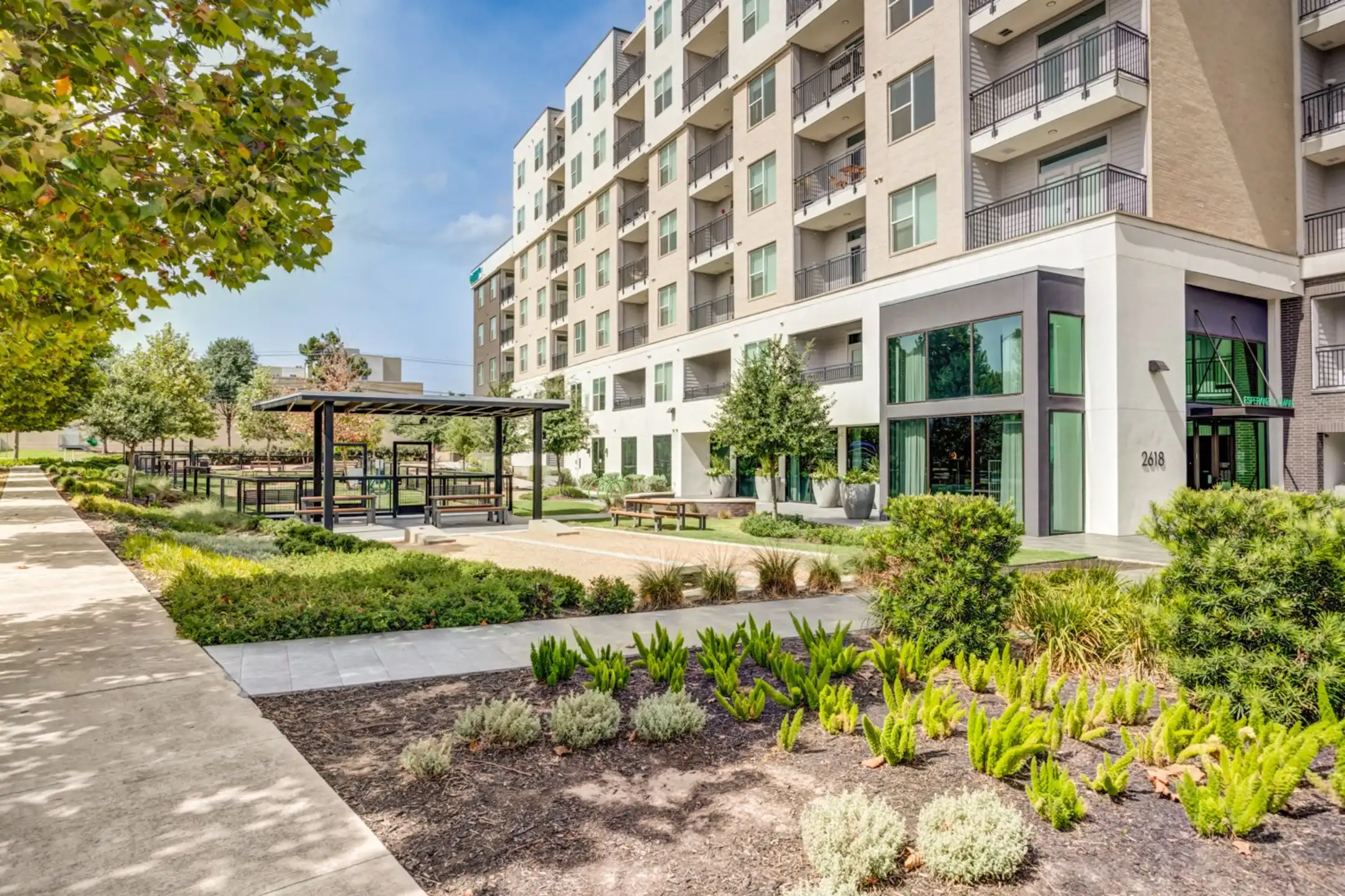 Esperanza Domain Apartments Austin, TX 78758