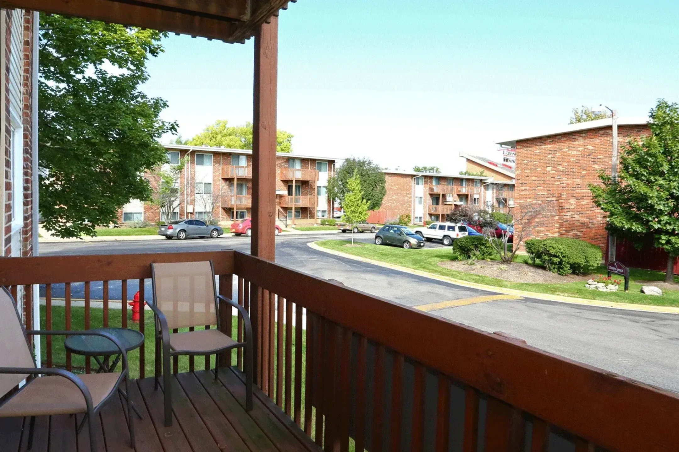 Lincolnshire West Apartments 1307 Lincoln Highway Dekalb, IL for Rent Rent.