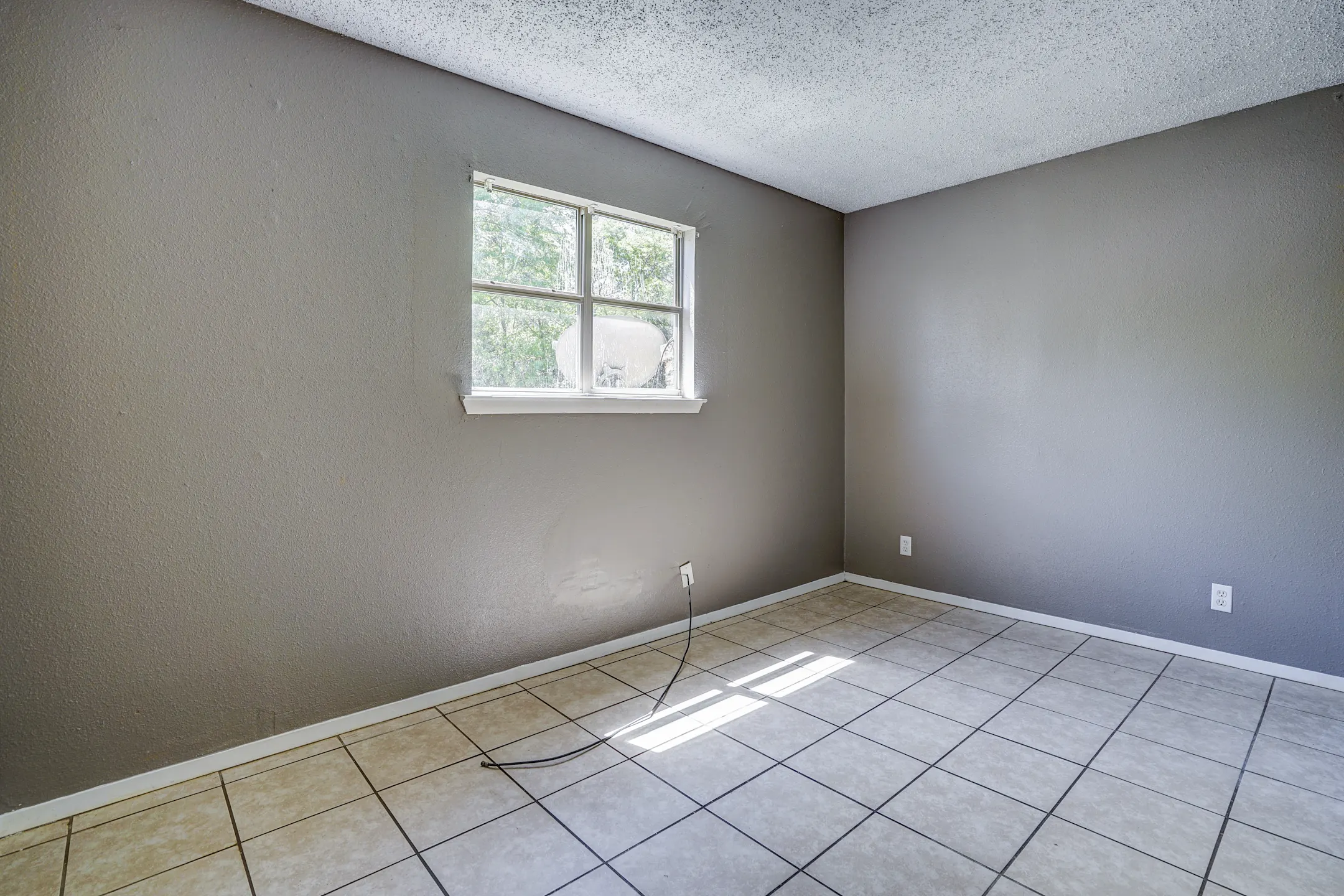 Avalon Apartments 1901 W Miss Durant, OK Apartments for Rent Rent.