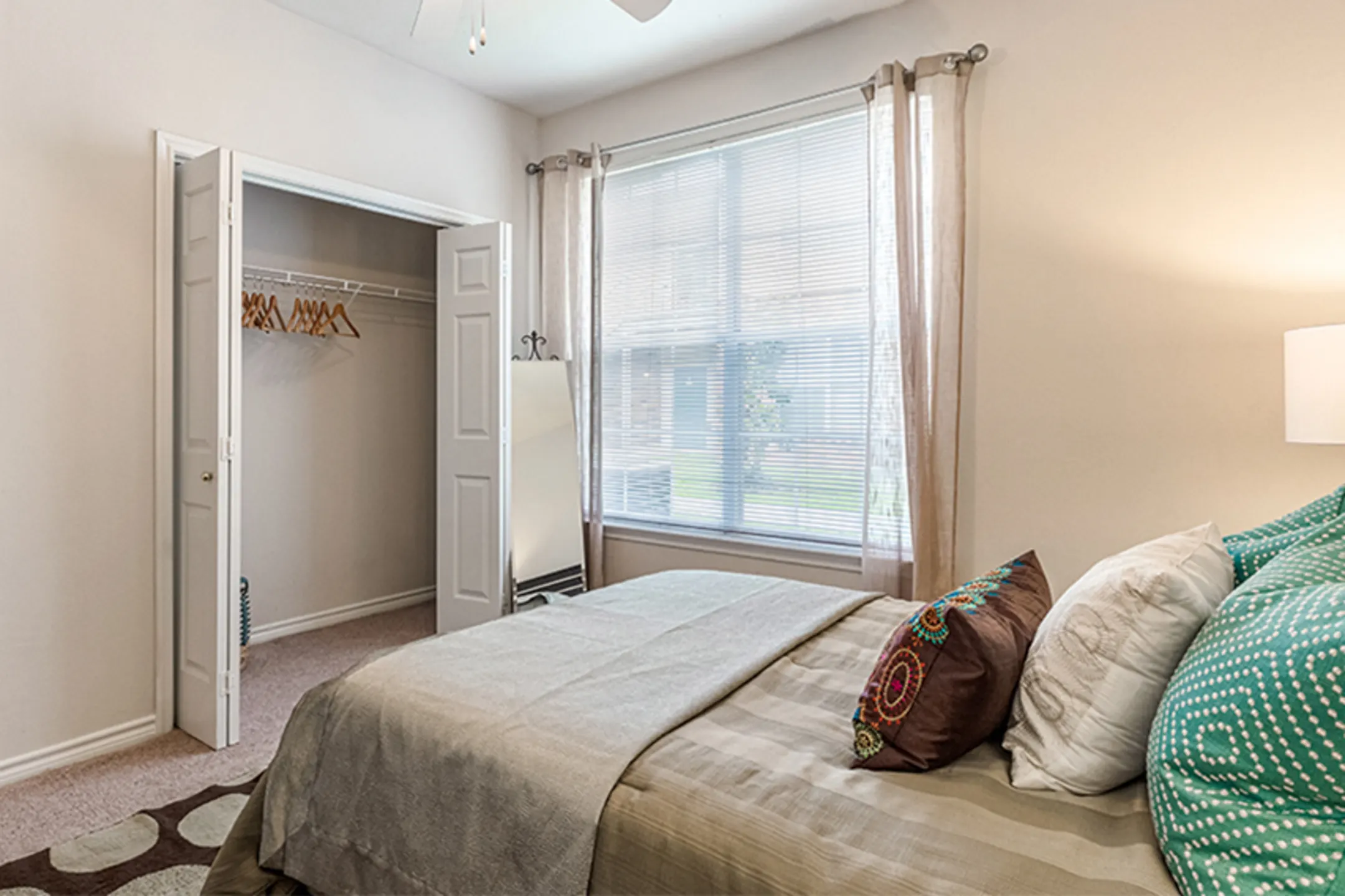 Spring Brook Apartment Homes Apartments Baton Rouge, LA 70817