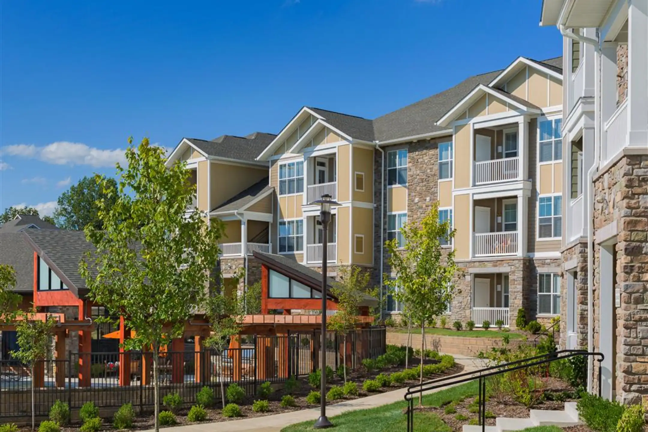 Ascent 430 Apartments Wexford, PA 15090