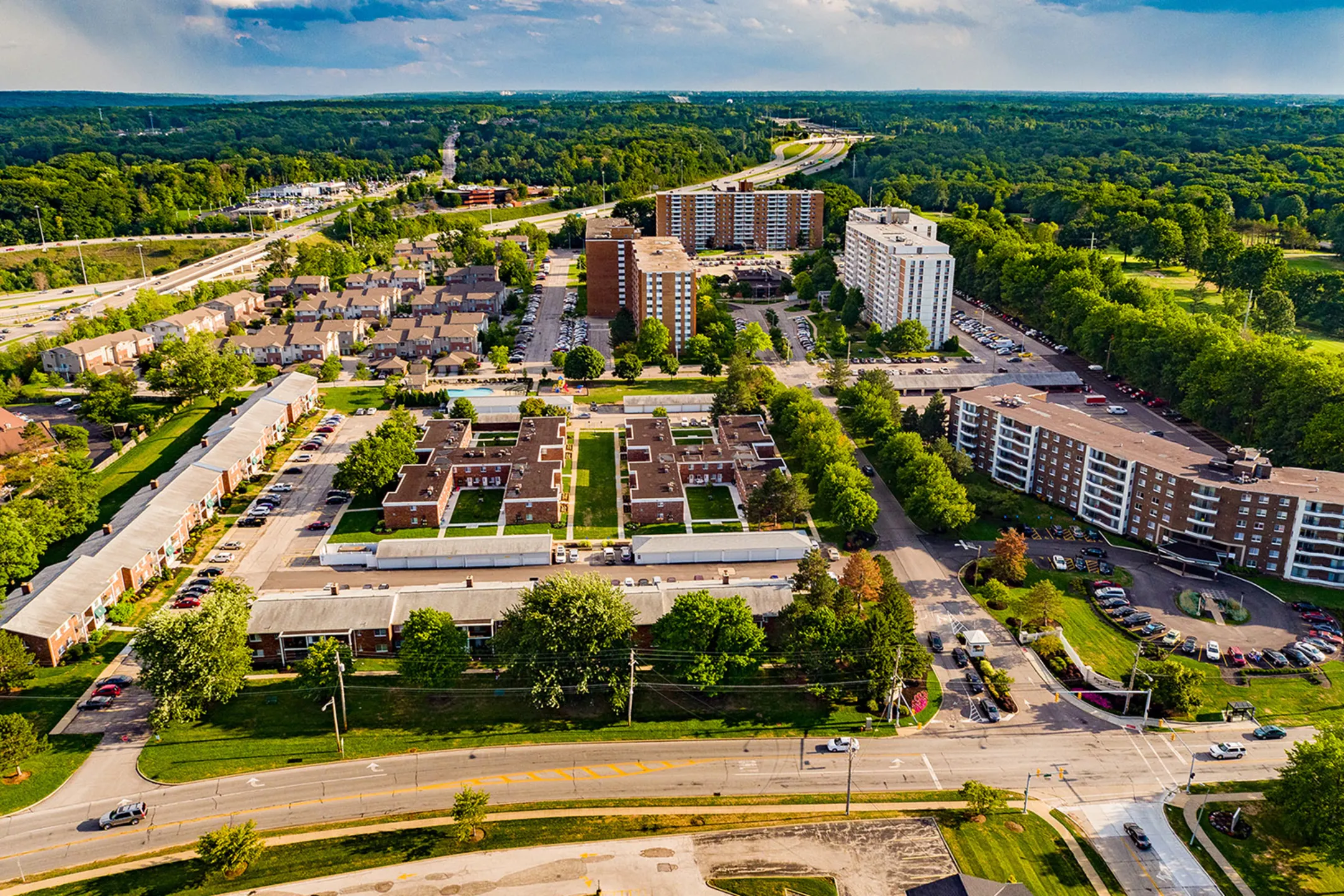 Pine Ridge Apartments Apartments Willoughby Hills, OH 44094