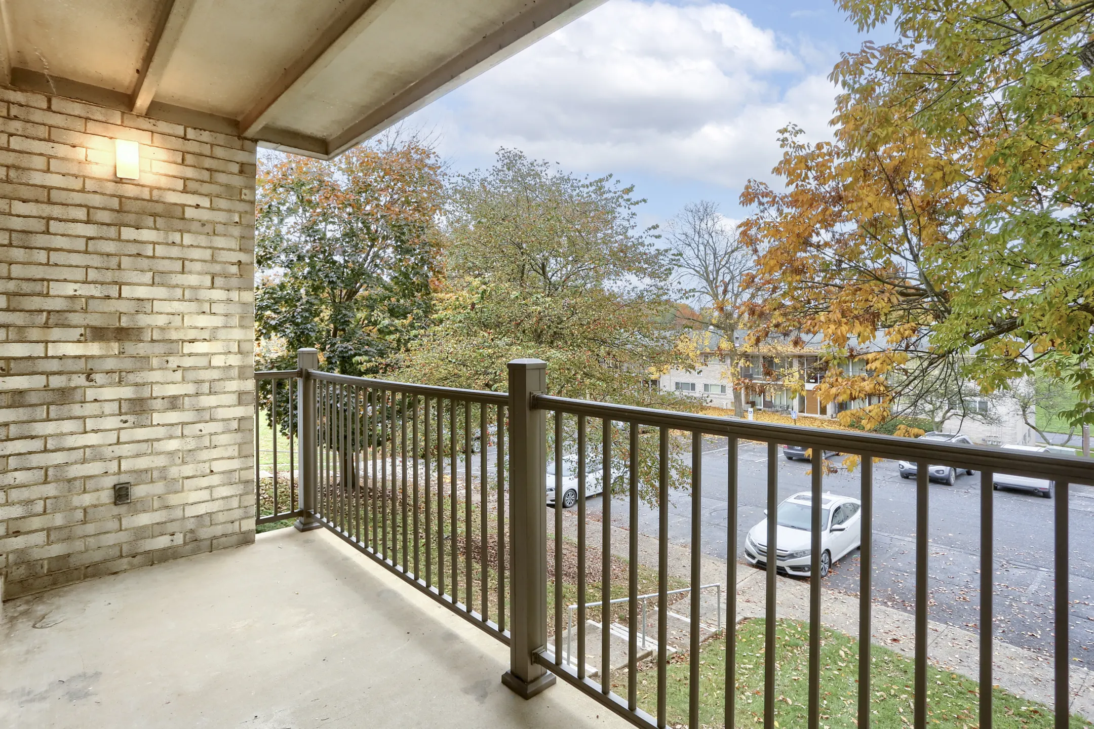Patio / Deck - Long Meadows Apartments - Camp Hill, PA