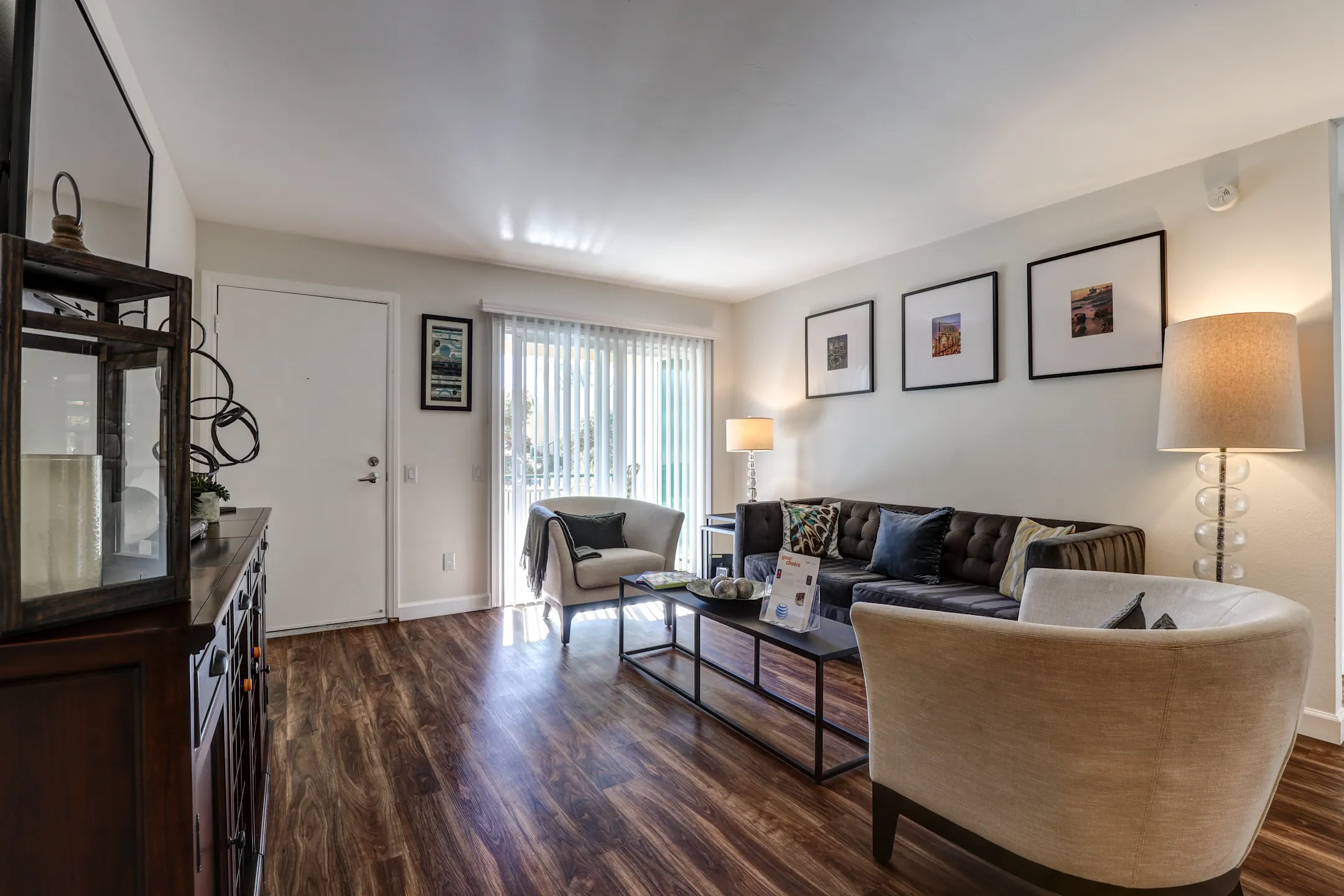 Club Torrey Pines Apartments San Diego, CA 92130