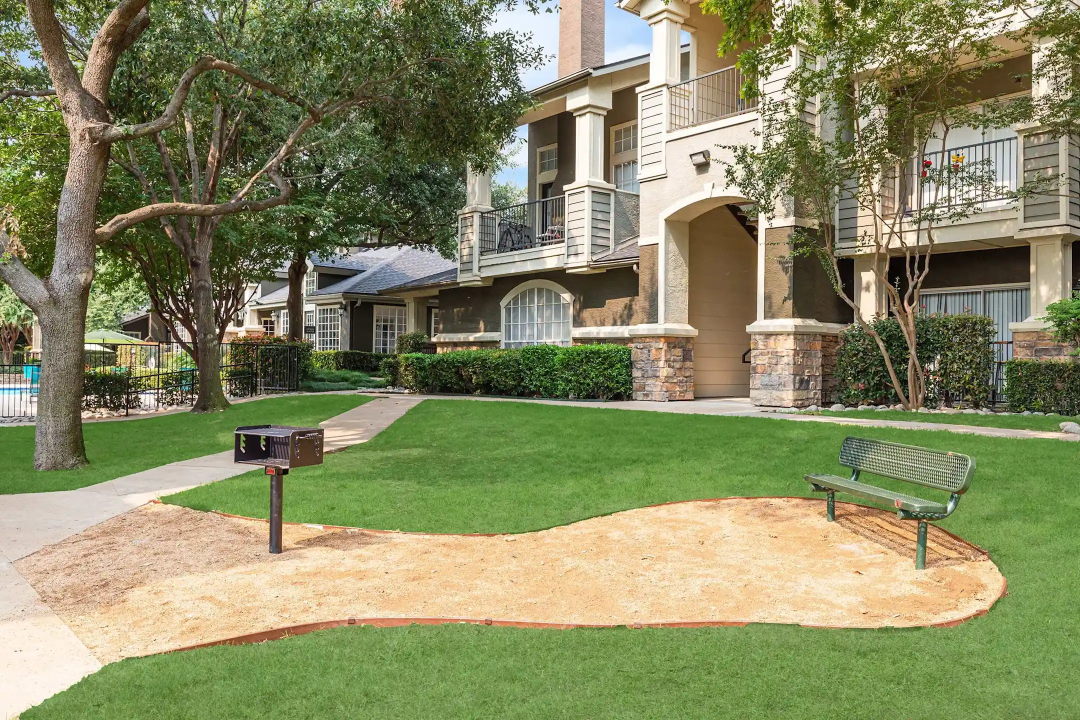Building - Stone Ridge - Dallas, TX