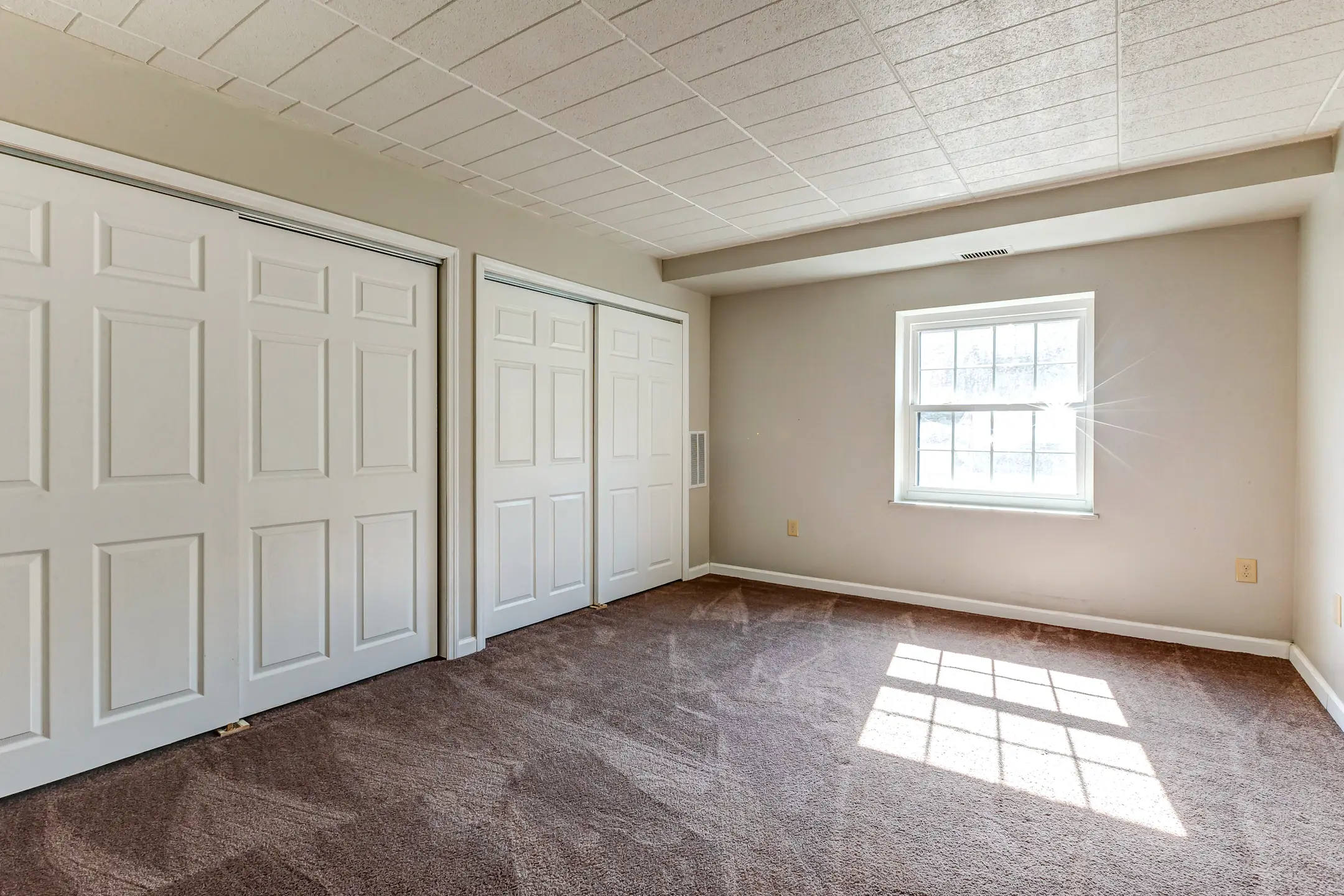 Colonial Arms 151 Milne Dr Monaca, PA Apartments for Rent Rent.