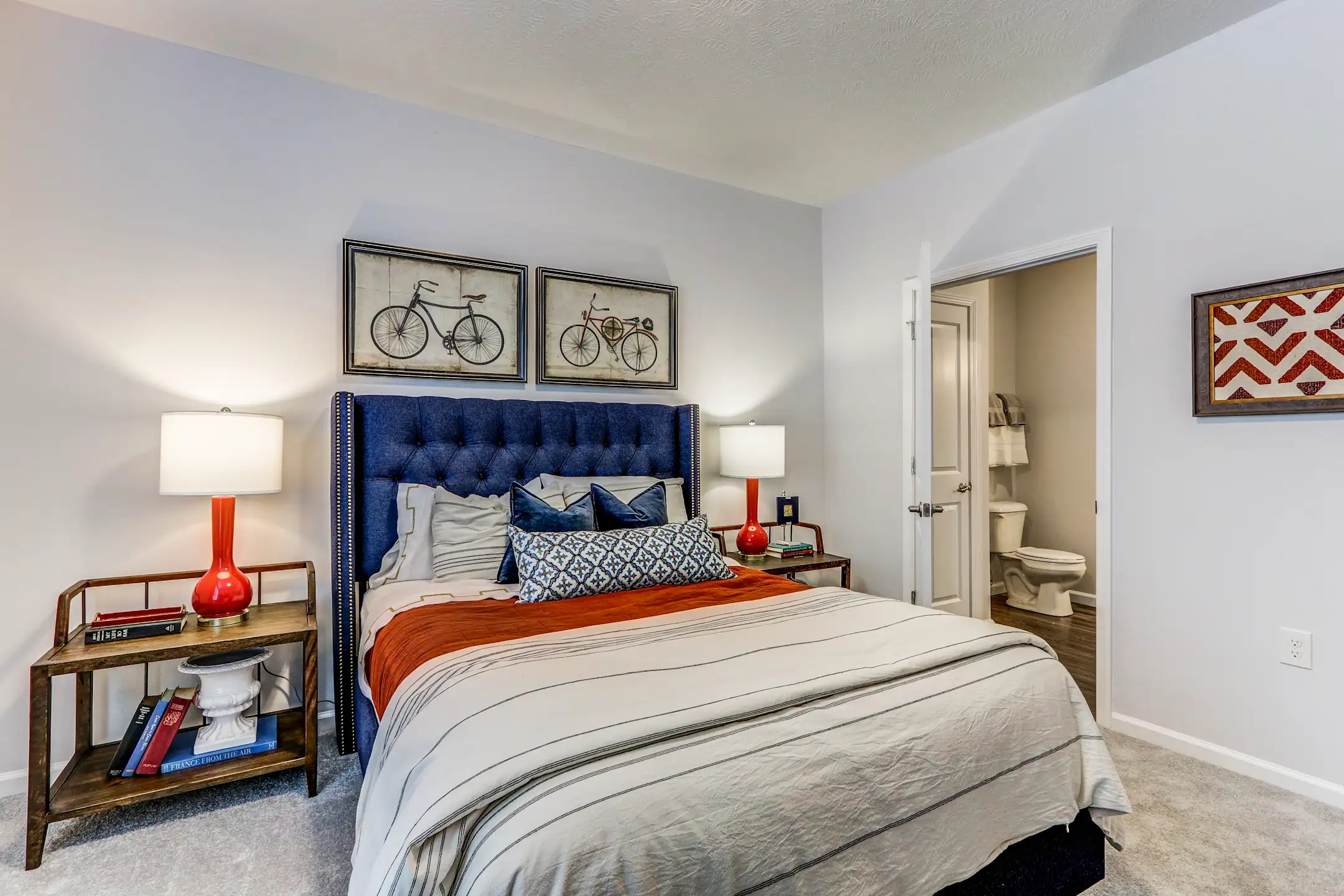 Hanover Park Apartments Columbus, OH 43204