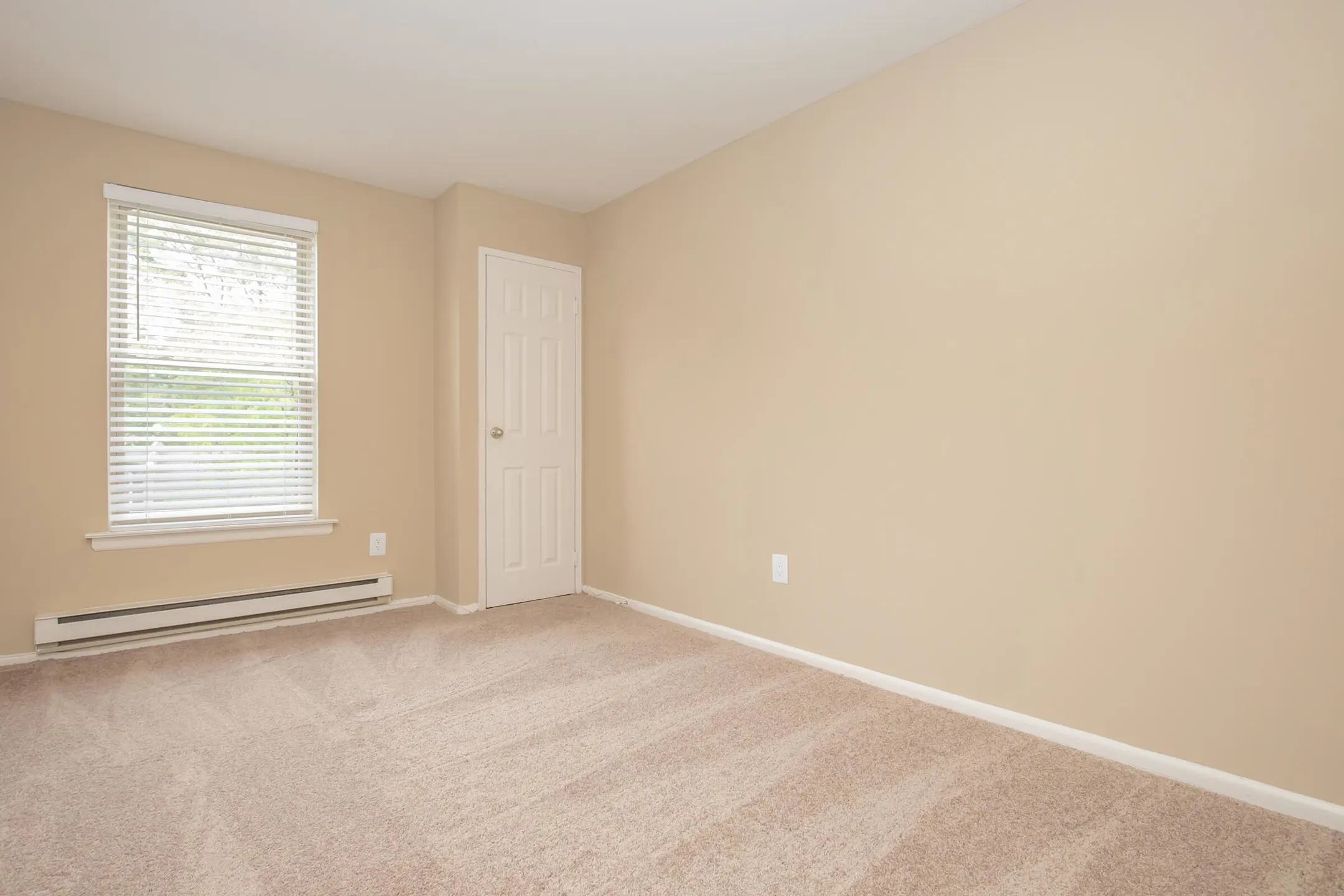 The Grand at Neshaminy - Bensalem, PA