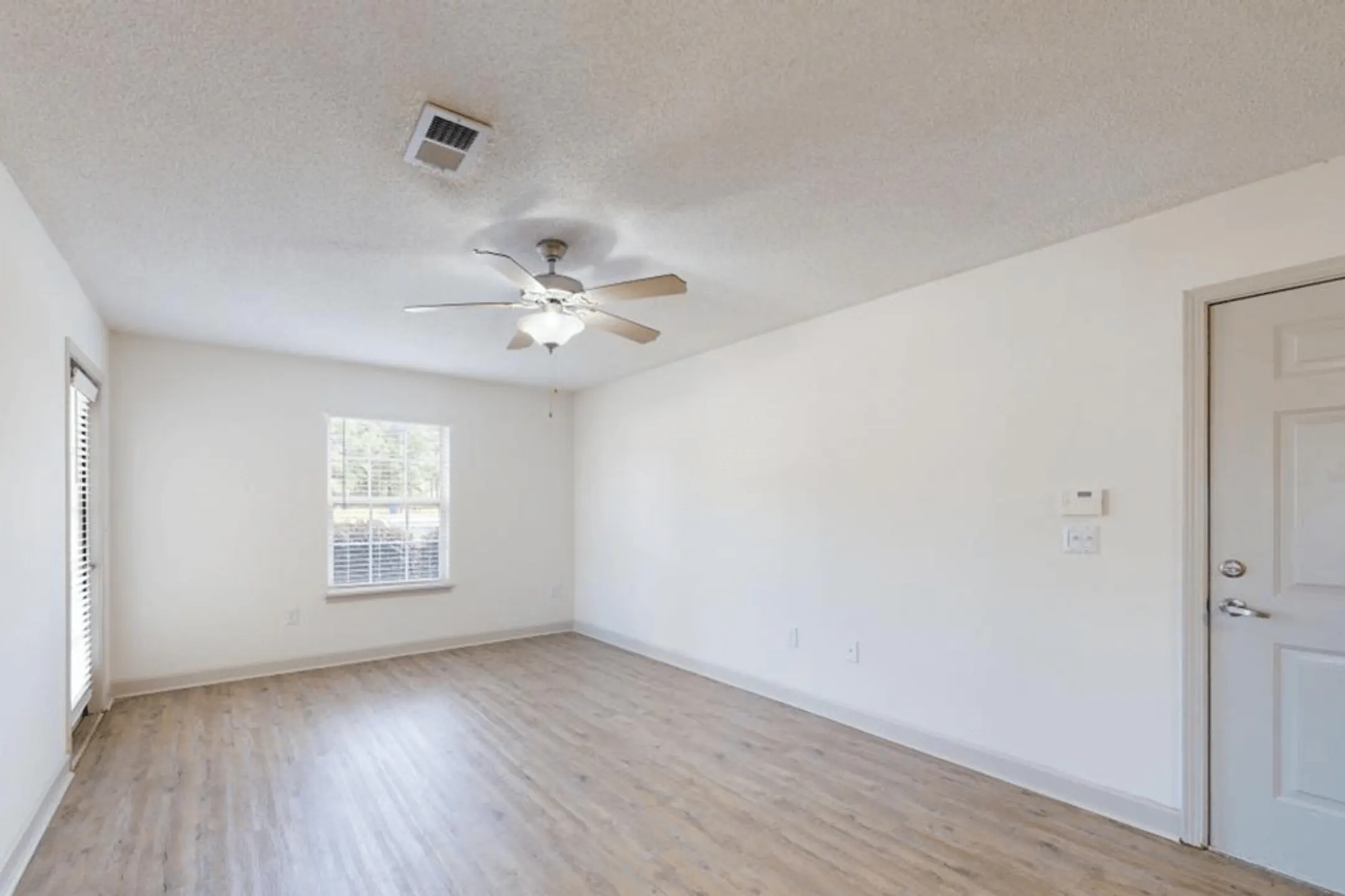 The Park 6230 Abbotts Park Rd Fayetteville, NC Apartments for Rent