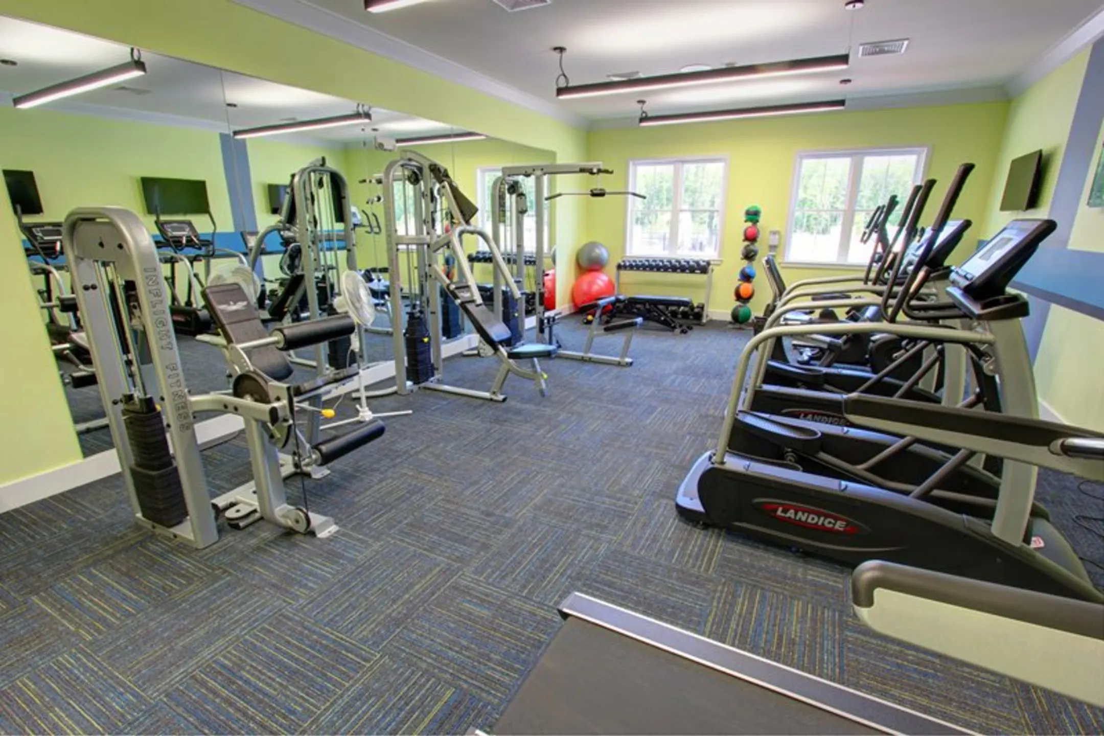Fitness Weight Room - Woodland Green in Bloomfield NEW CONSTRUCTION - Bloomfield, CT