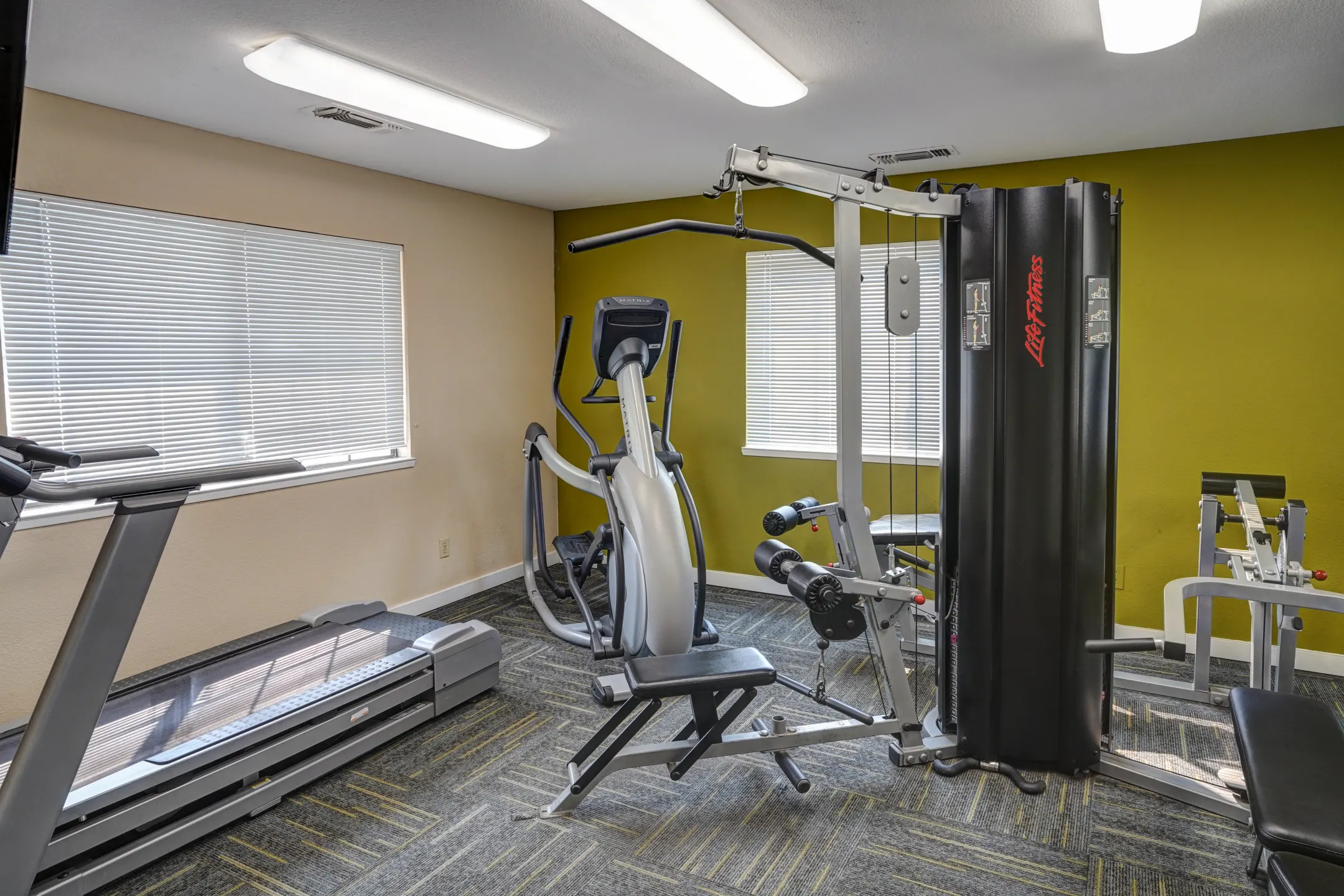Fitness Weight Room - Rocklin Manor - Rocklin, CA