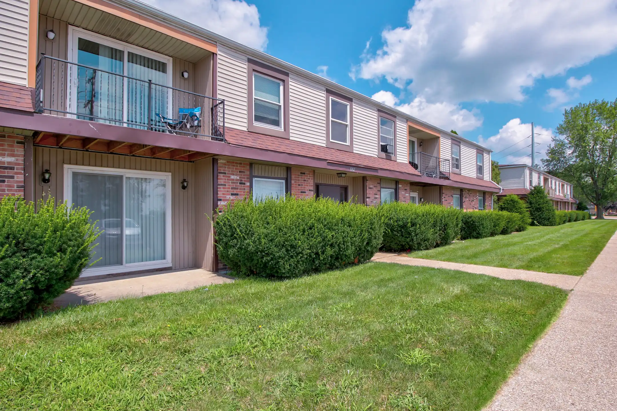 East Pointe 872 E Riverview Avenue Napoleon, OH Apartments for Rent