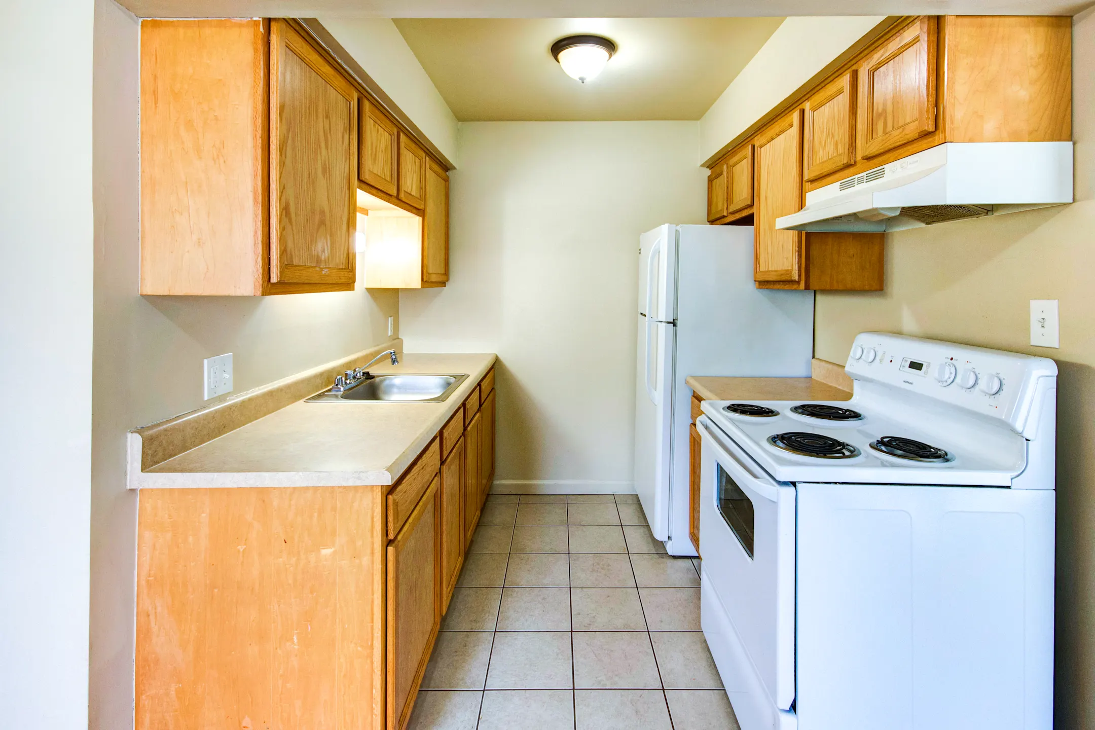 Pleasantview Manor Apartments Apartments Fraser, MI 48026