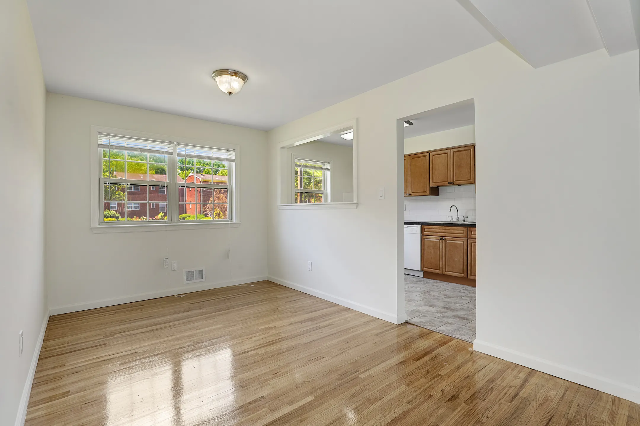 Madison Arms Apartments Apartments Old Bridge, NJ 08857