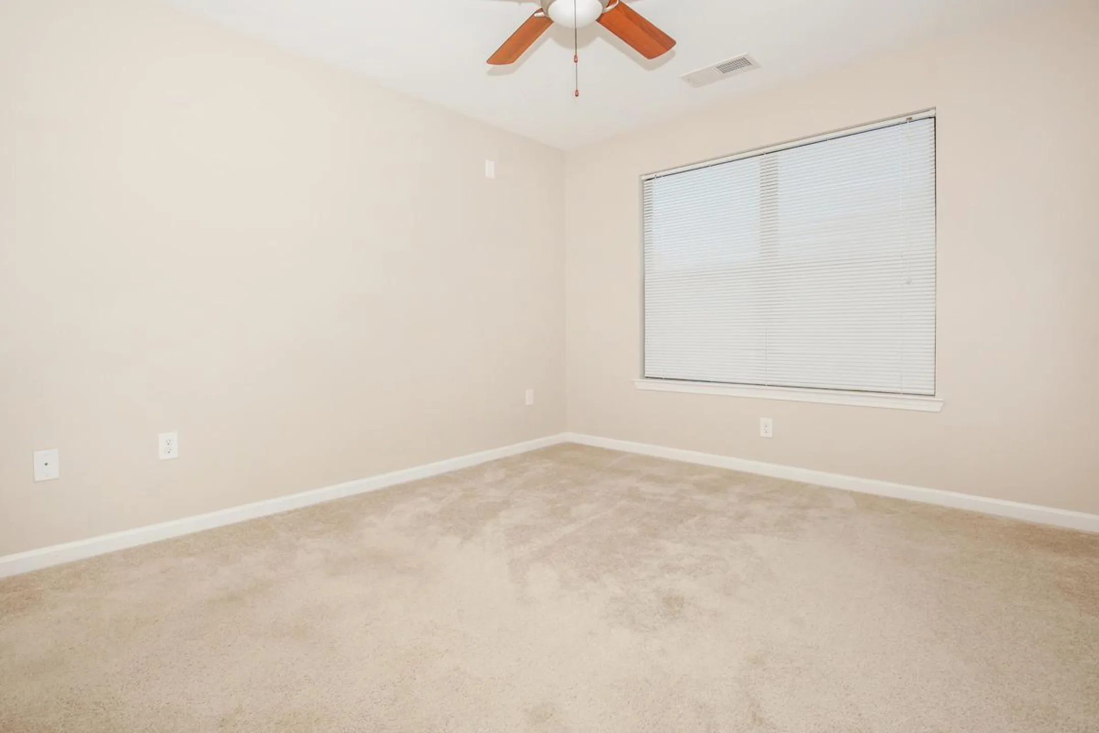 SunStone Apartments - Chapel Hill, NC