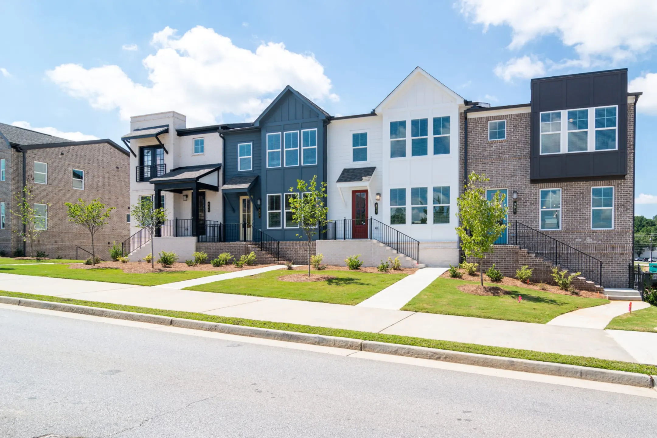 Main Street Townes at Lilburn Townhomes - Lilburn, GA 30047