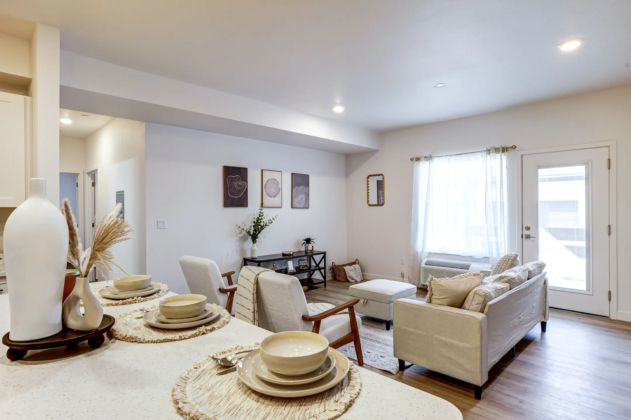 Woodburn Villas 2100 Arney Lane Northeast Woodburn, OR Apartments