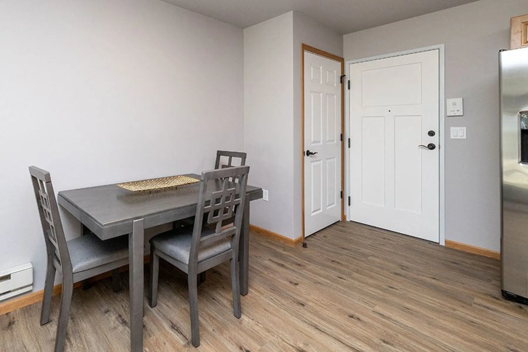 River Bend Estates 3085 Berlin Drive Onalaska, WI Apartments for