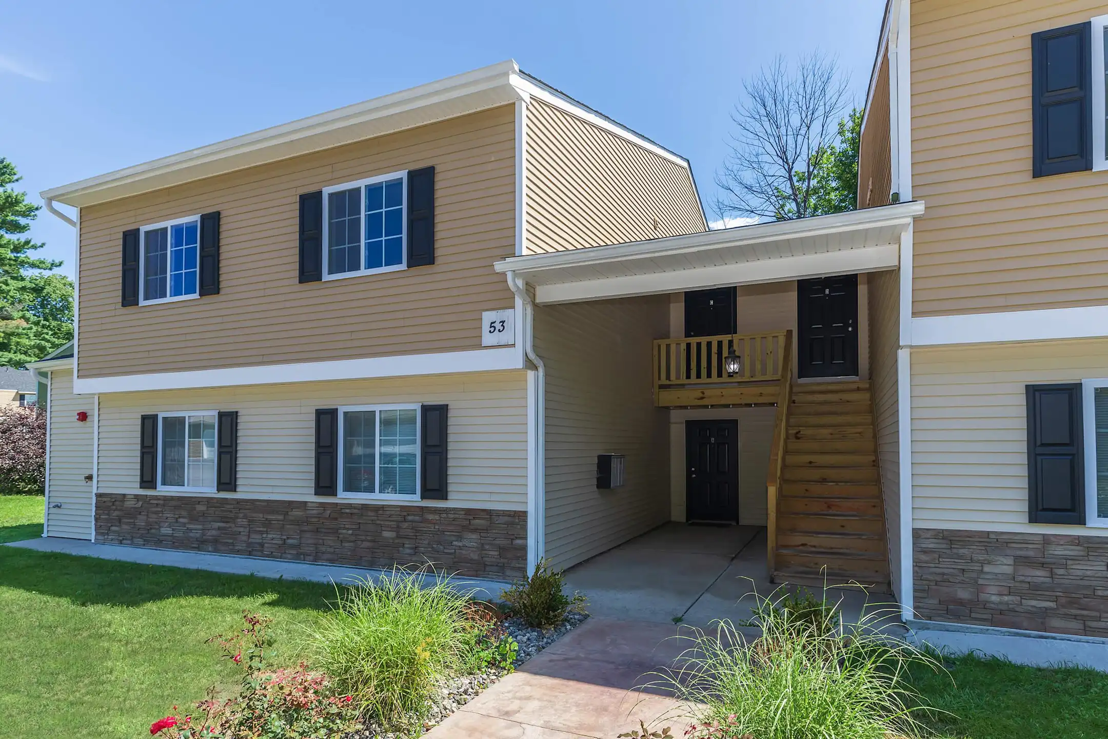 Twin Lakes Apartments Clifton Park, NY 12065