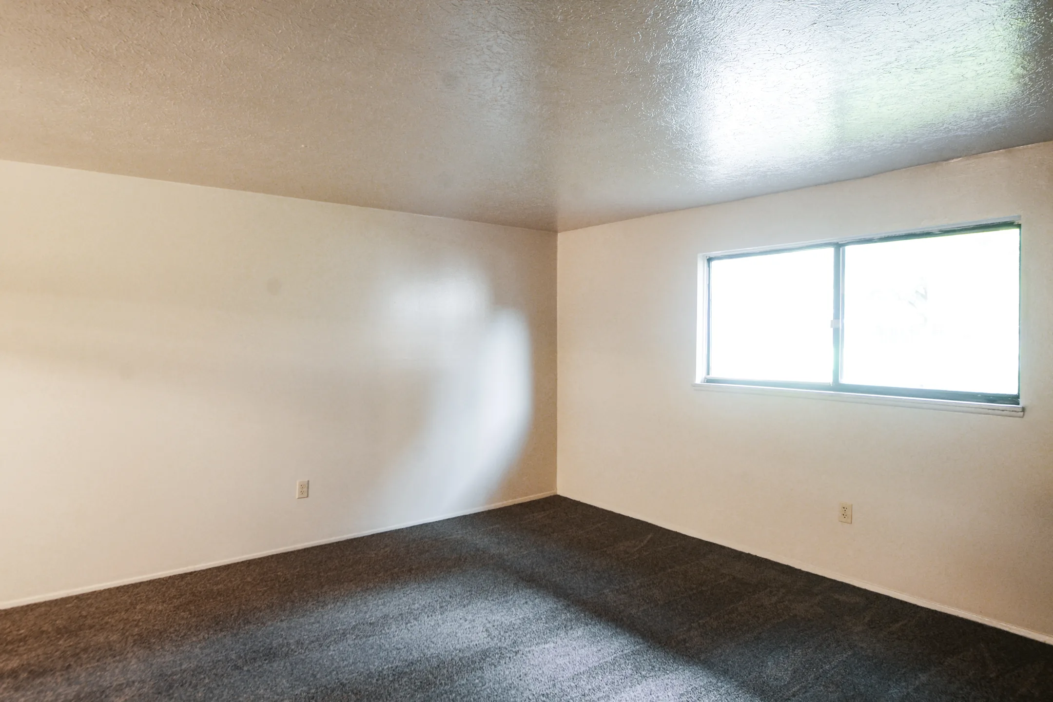 Sherwood Forest Apartments Elyria, OH 44035