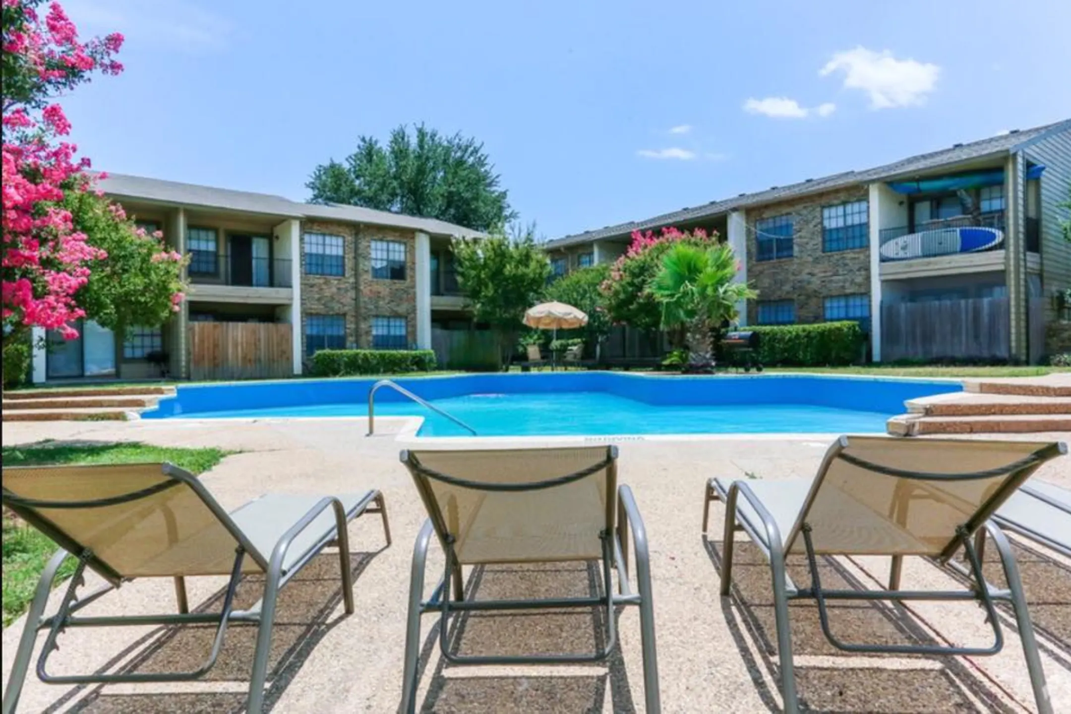 Pool - Colony Apartments - Woodway, TX