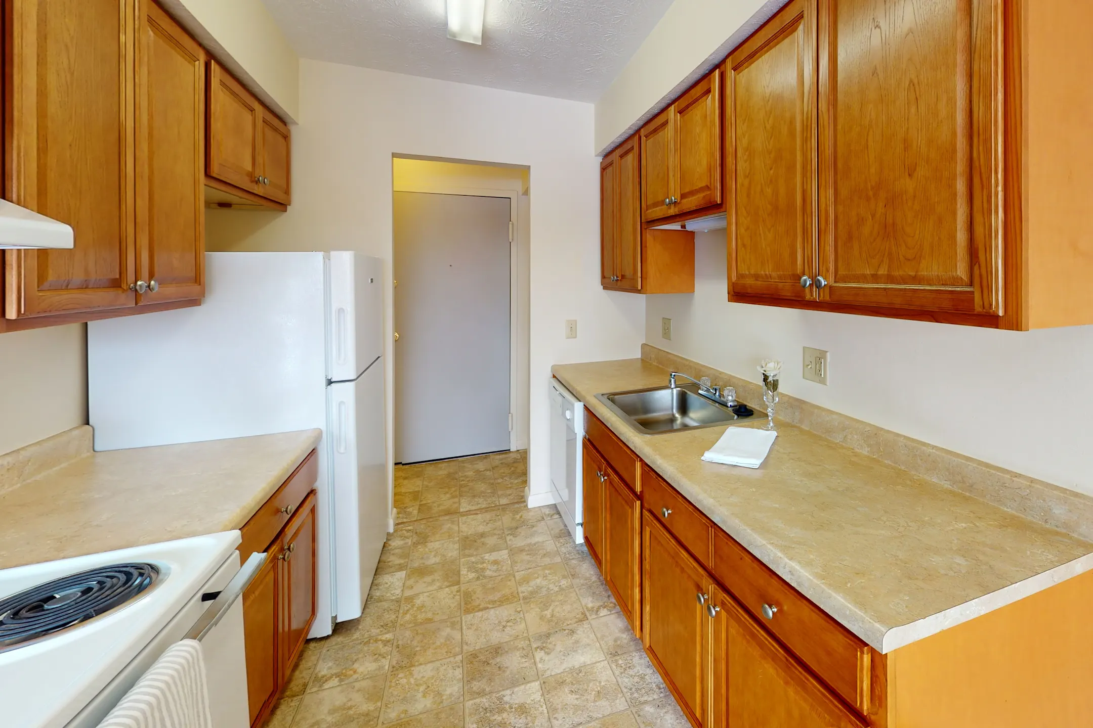 Viking Apartments And Townhomes 1000 Viking Way Brockport, NY