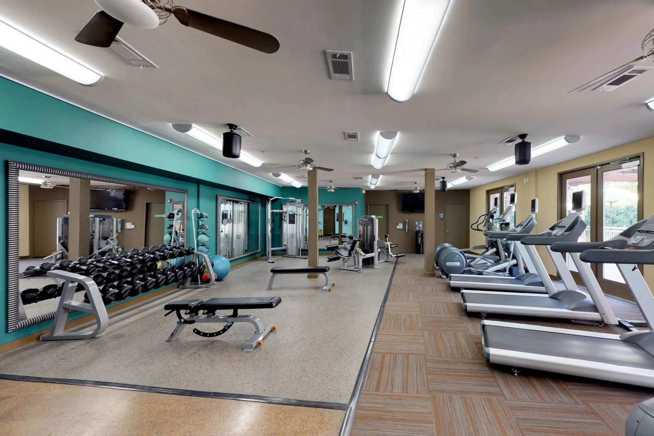 Fitness Weight Room - Oaks 5th Street Crossing at City Station - Garland, TX
