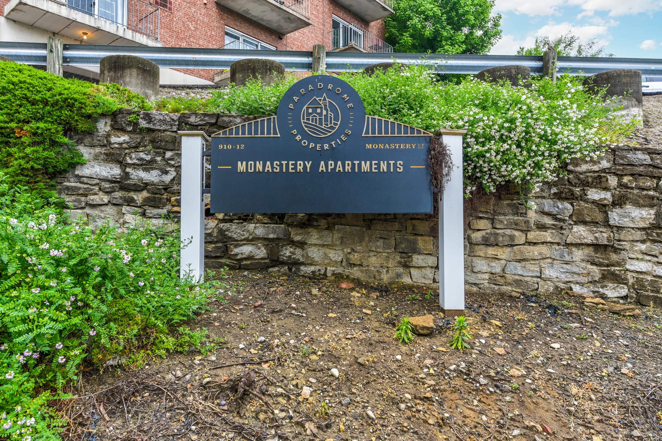 Community Signage - Monastery Apartments - Cincinnati, OH