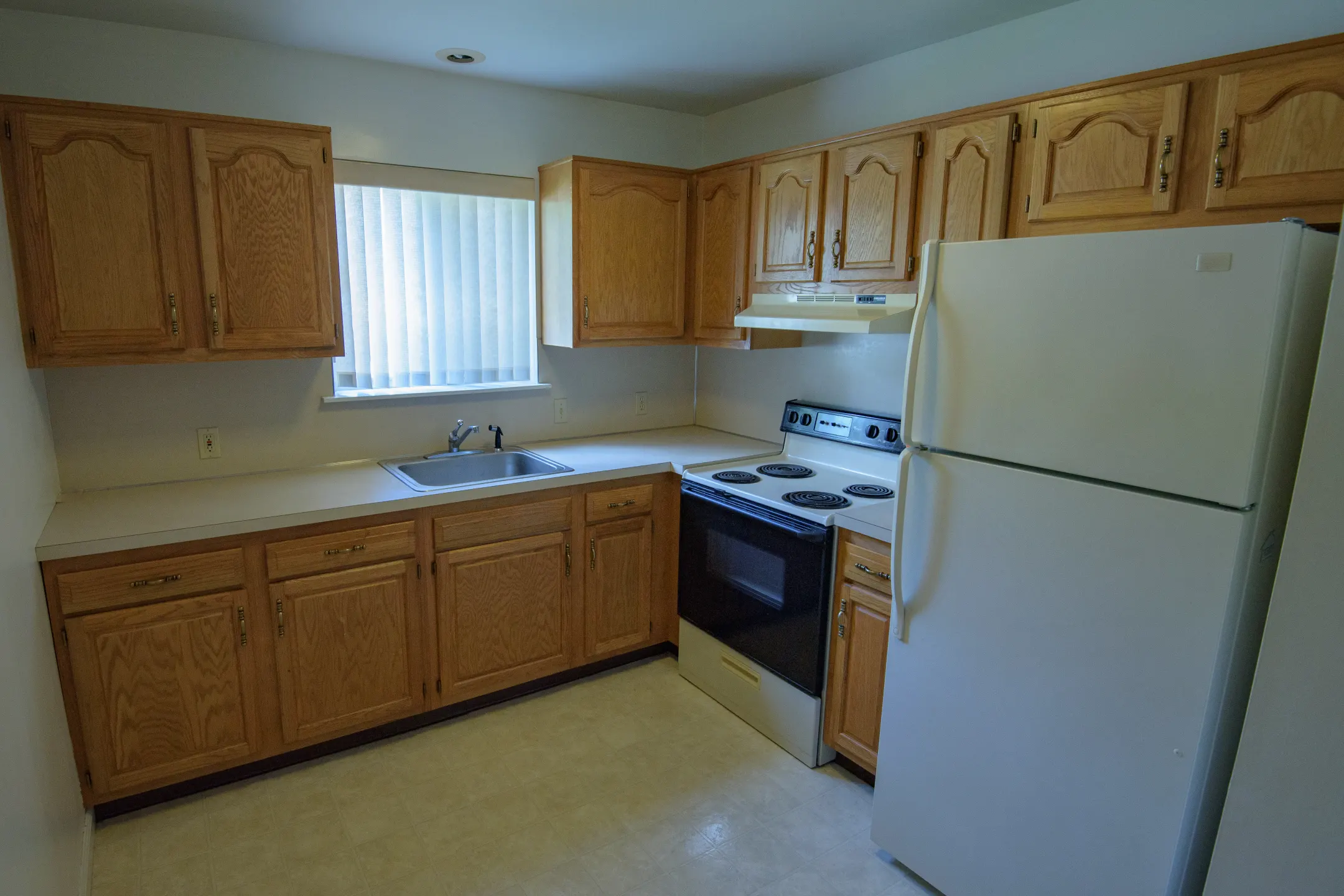 Saylor Park Apartments - Whitehall, PA 18052