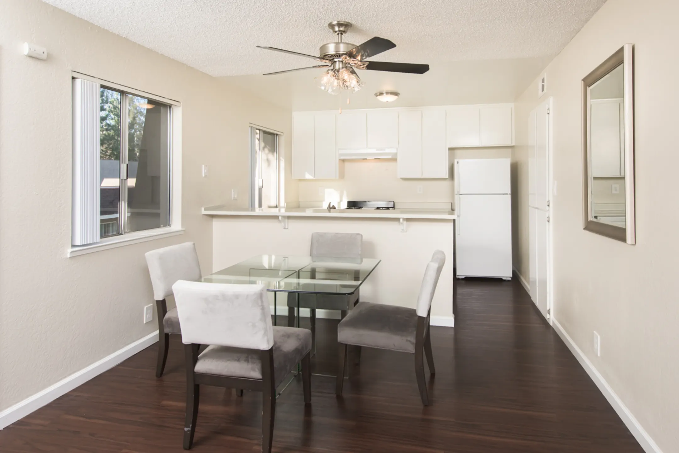 Livermore Gardens 5720 East Ave Livermore, CA Apartments for Rent