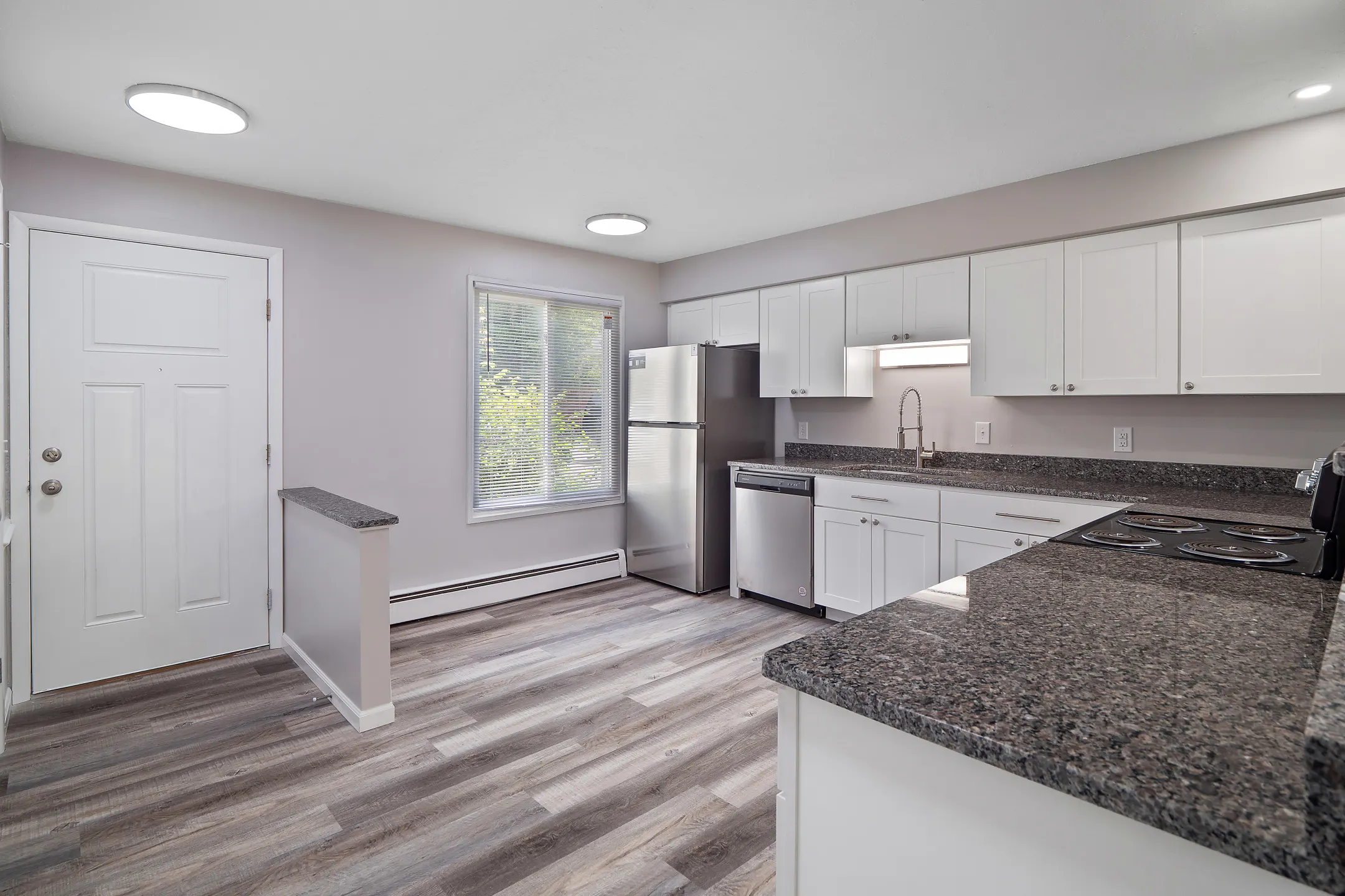 Kitchen - Concord Townhomes - Mentor, OH