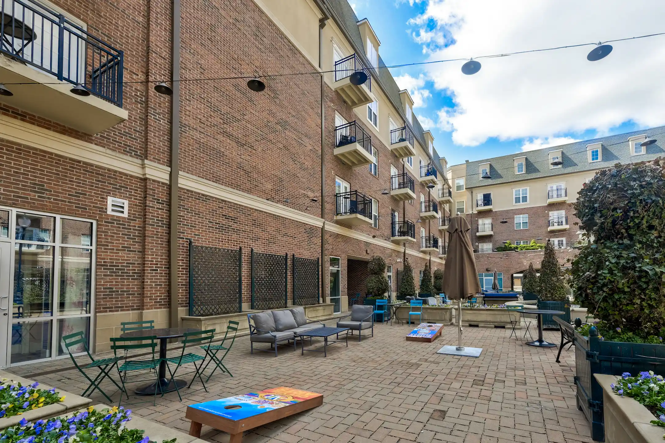 Sophia Square Apartments Carmel, IN 46032