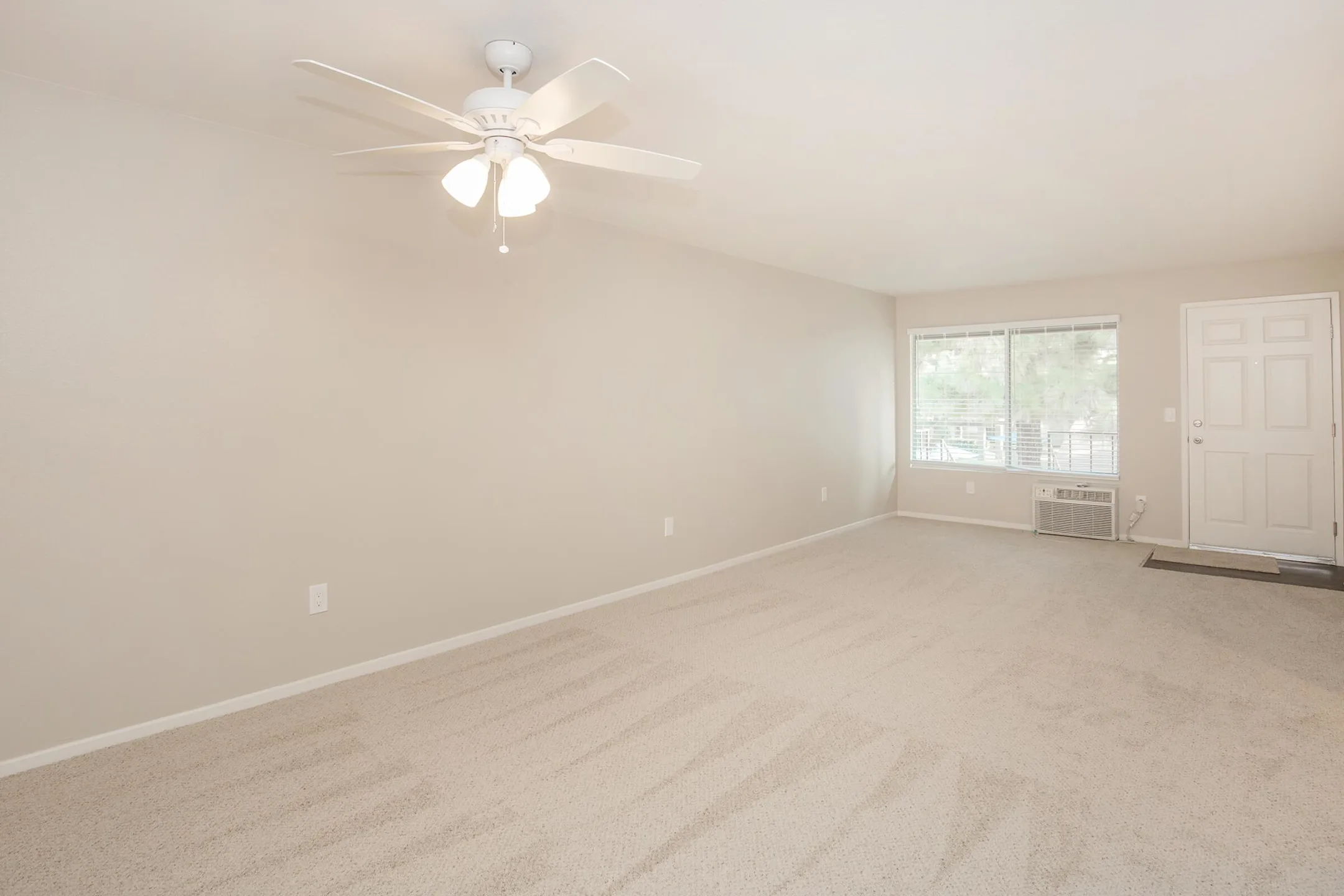 Bedroom - Wateridge Apartment Homes - Anaheim, CA