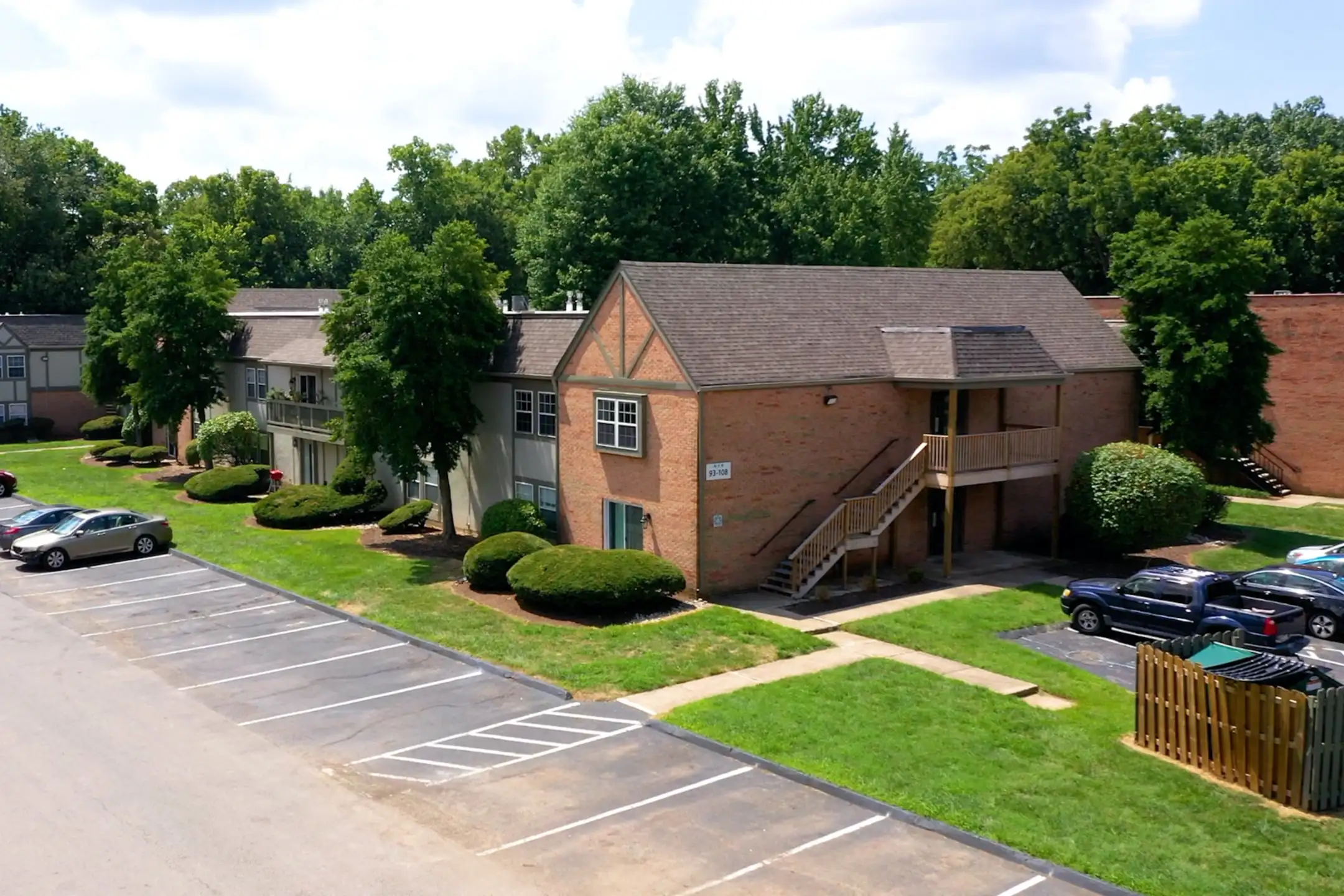 Breckinridge Square 203 Breckinridge Sq Louisville, KY Apartments