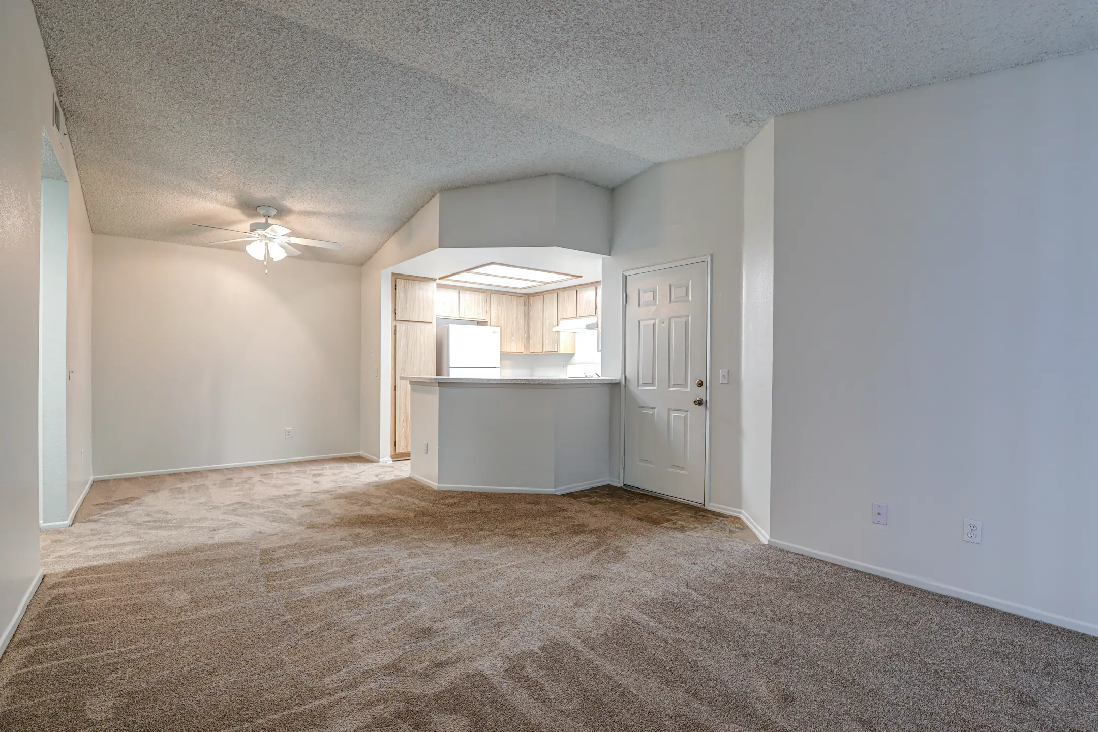 Spruce Village Apartments Riverside, CA 92507