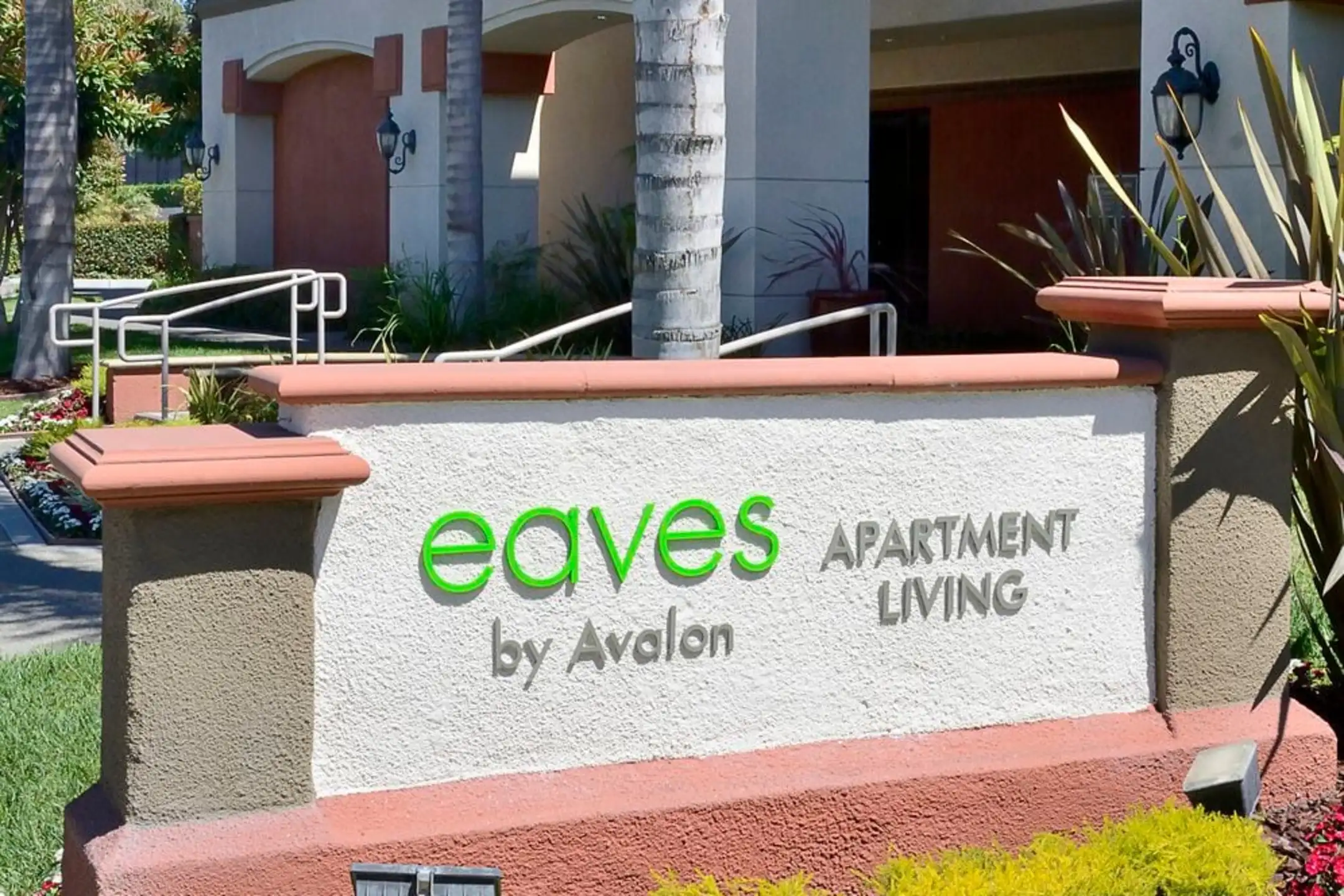 eaves West Valley 700 Saratoga Ave San Jose, CA Apartments for Rent