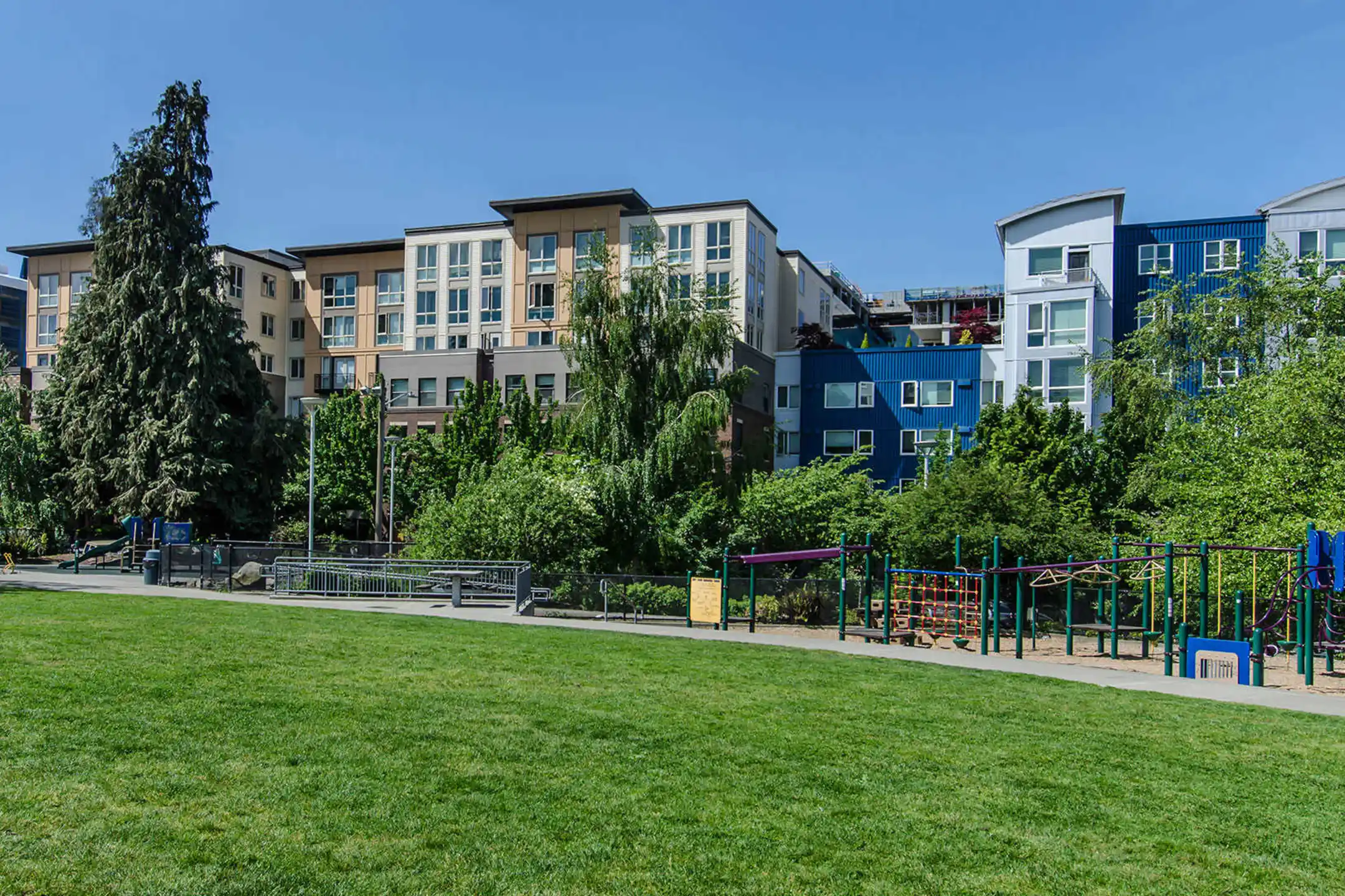 Cascade Apartments Apartments Seattle, WA 98109