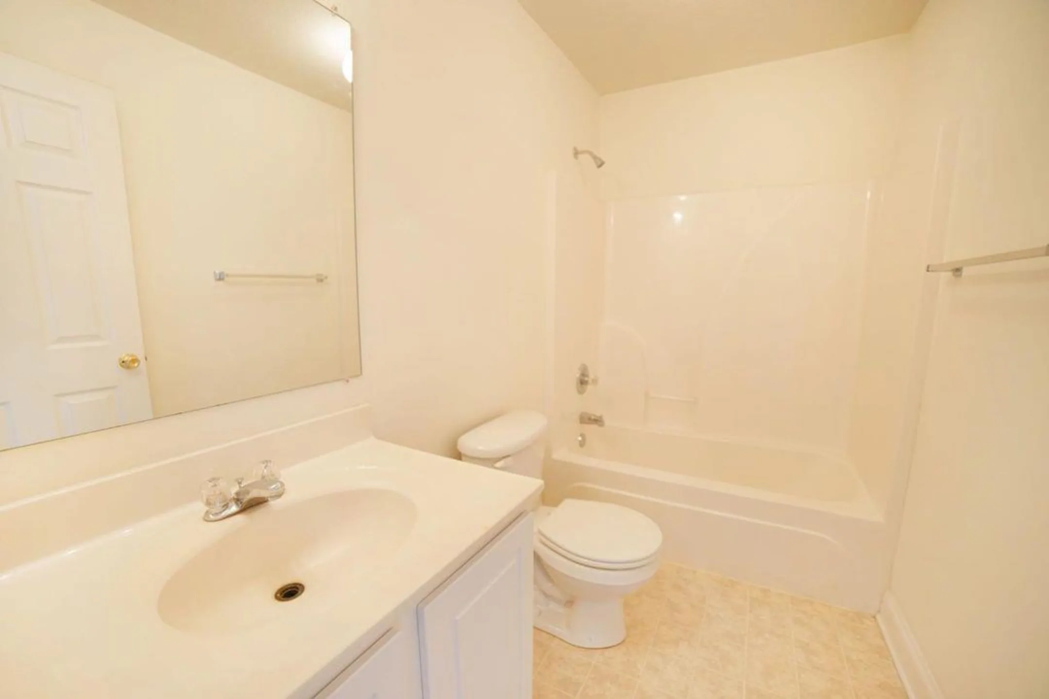 City Place at Wyndhurst Apartments Lynchburg, VA 24502