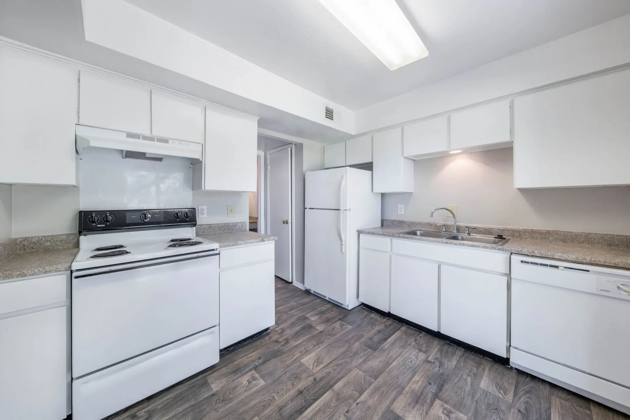 Kitchen - Westdale Hills - Euless, TX