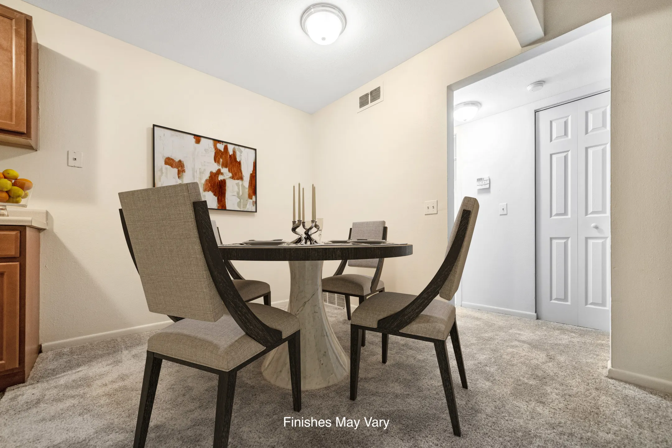 Dining Room - Timberbrook Apartments - Peoria, IL