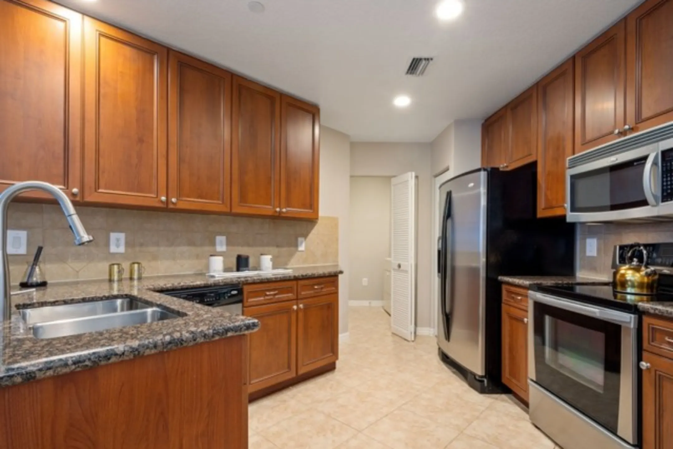 Monteverde at Renaissance Park 1605 Renaissance Commons Blvd