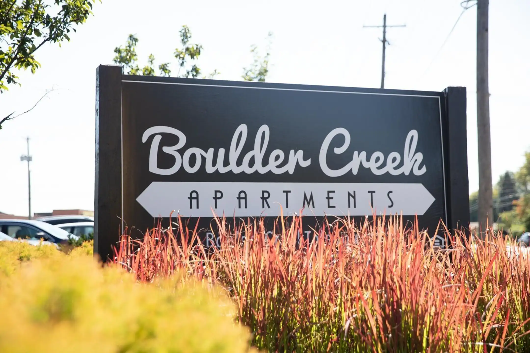 Community Signage - Boulder Creek Apartment Homes - Toledo, OH