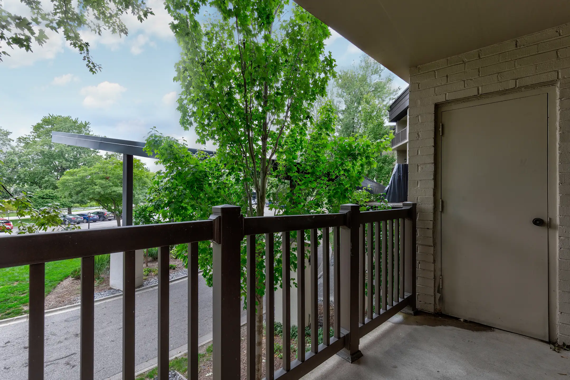 Stonebridge of Arlington Heights Apartments Arlington Heights, IL 60004