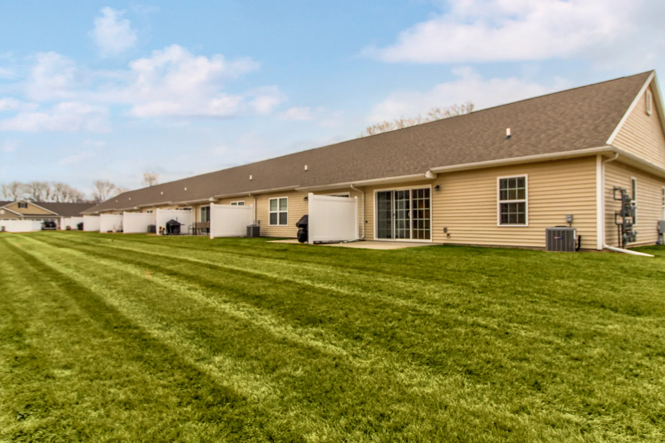 Timber Valley 7150 Lewis Ave Temperance, MI Apartments for Rent Rent.